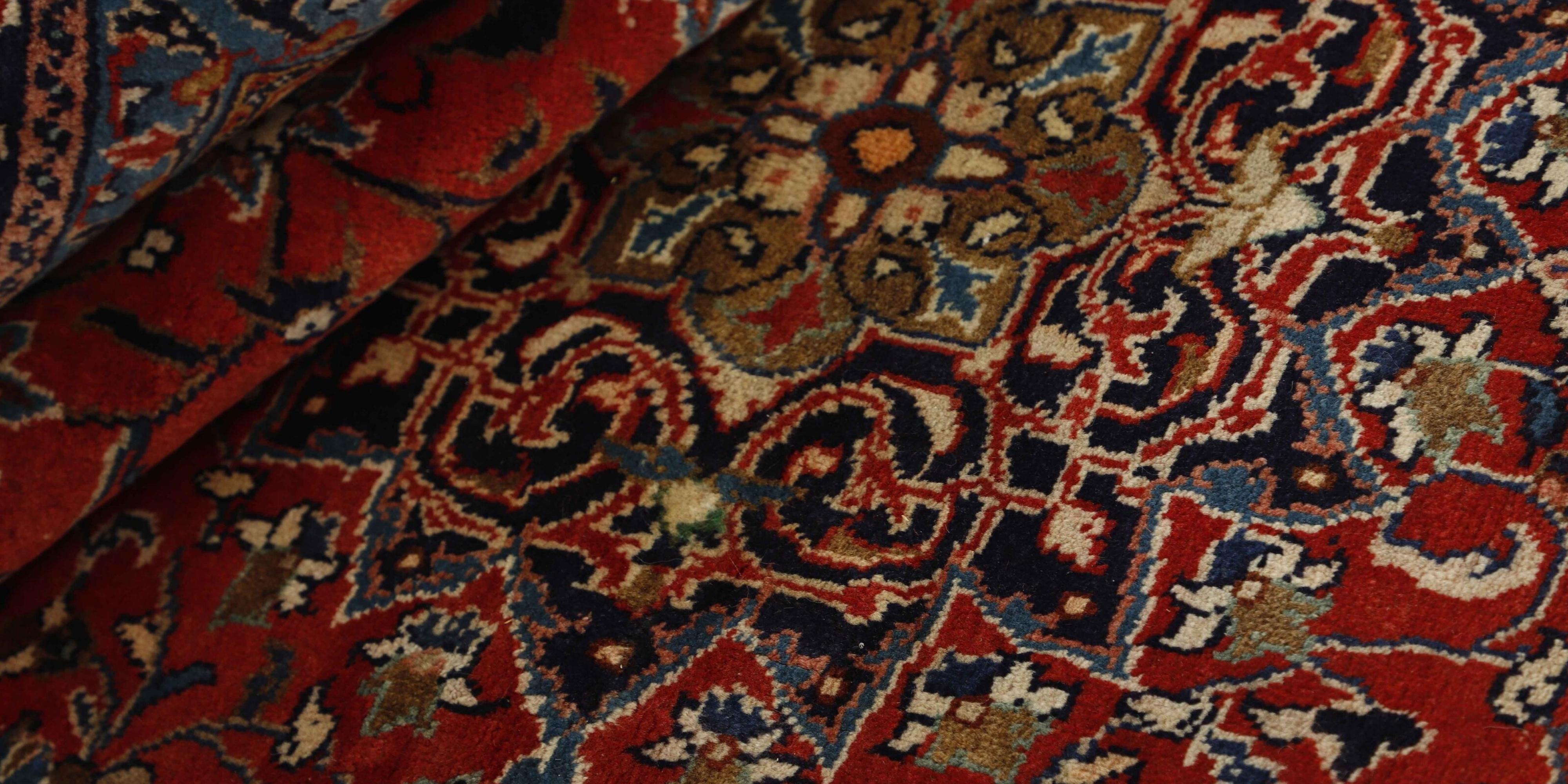 Mahal Rugs