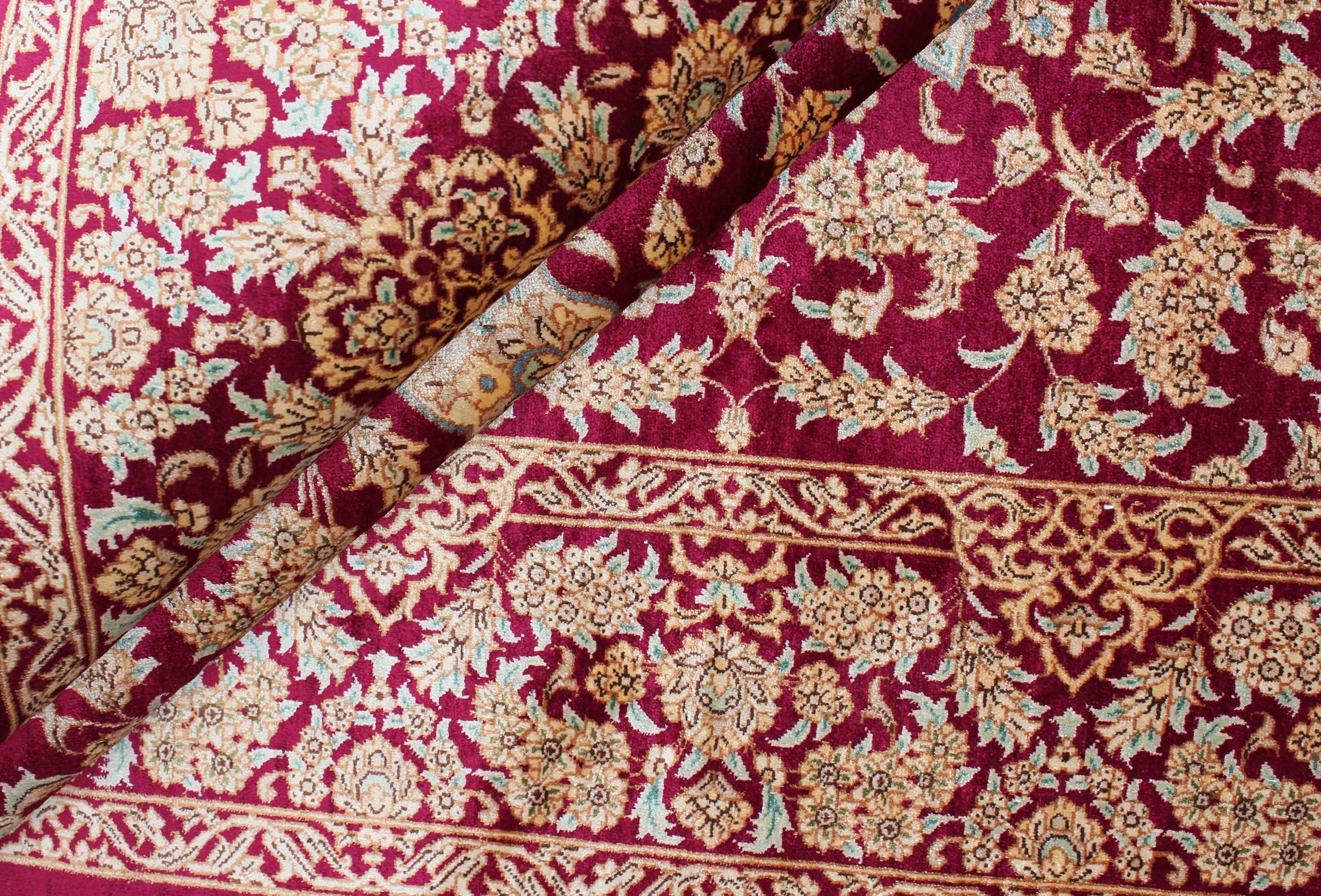 Ghom Silk 1157355
