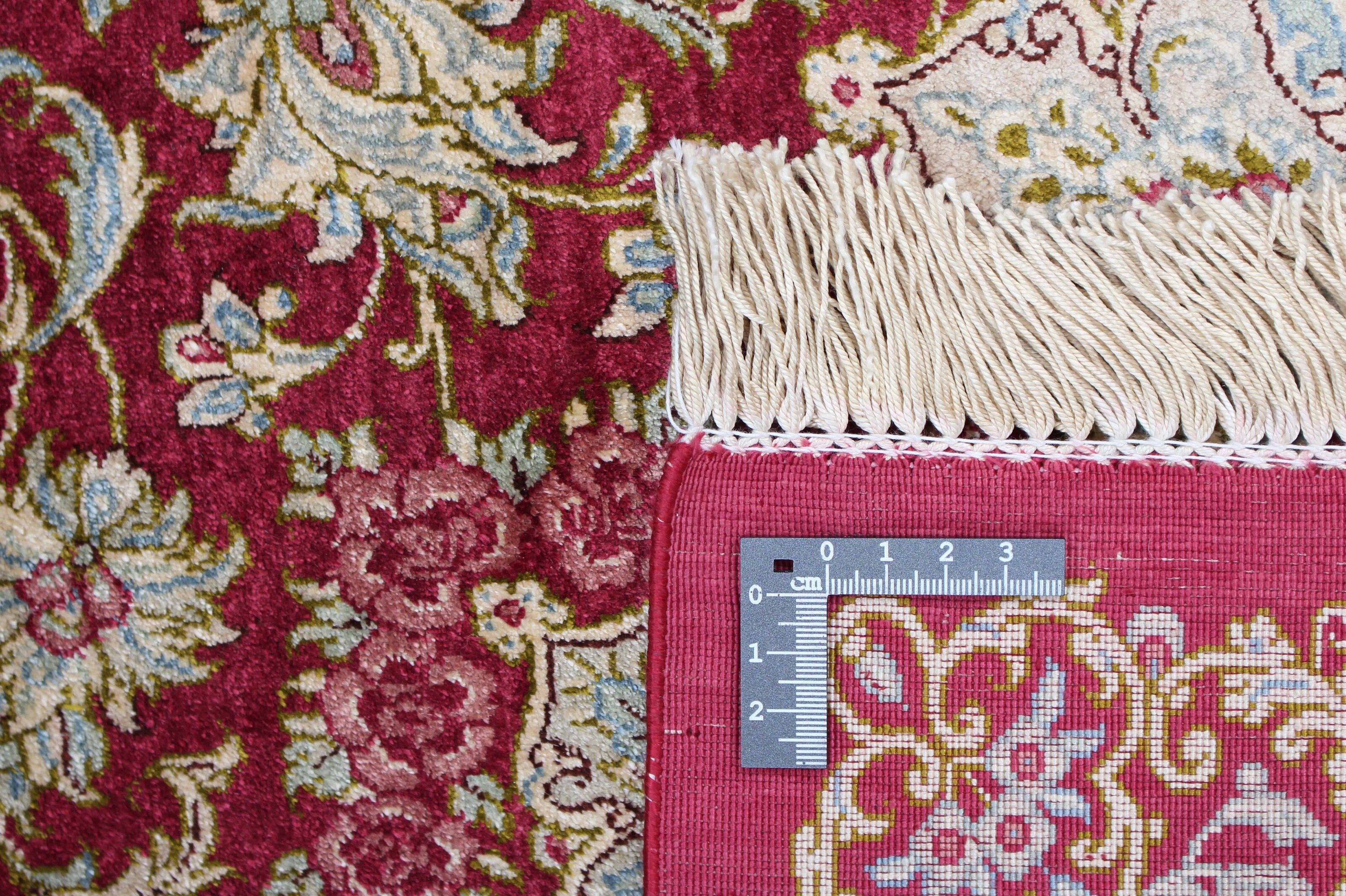 Ghom Silk 1163226