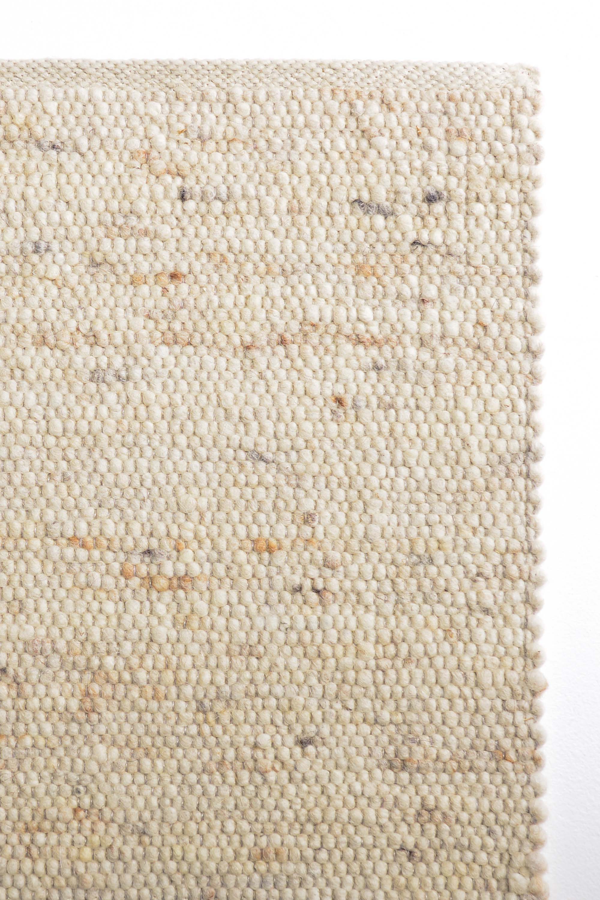 Cream luxury plain handwoven rug