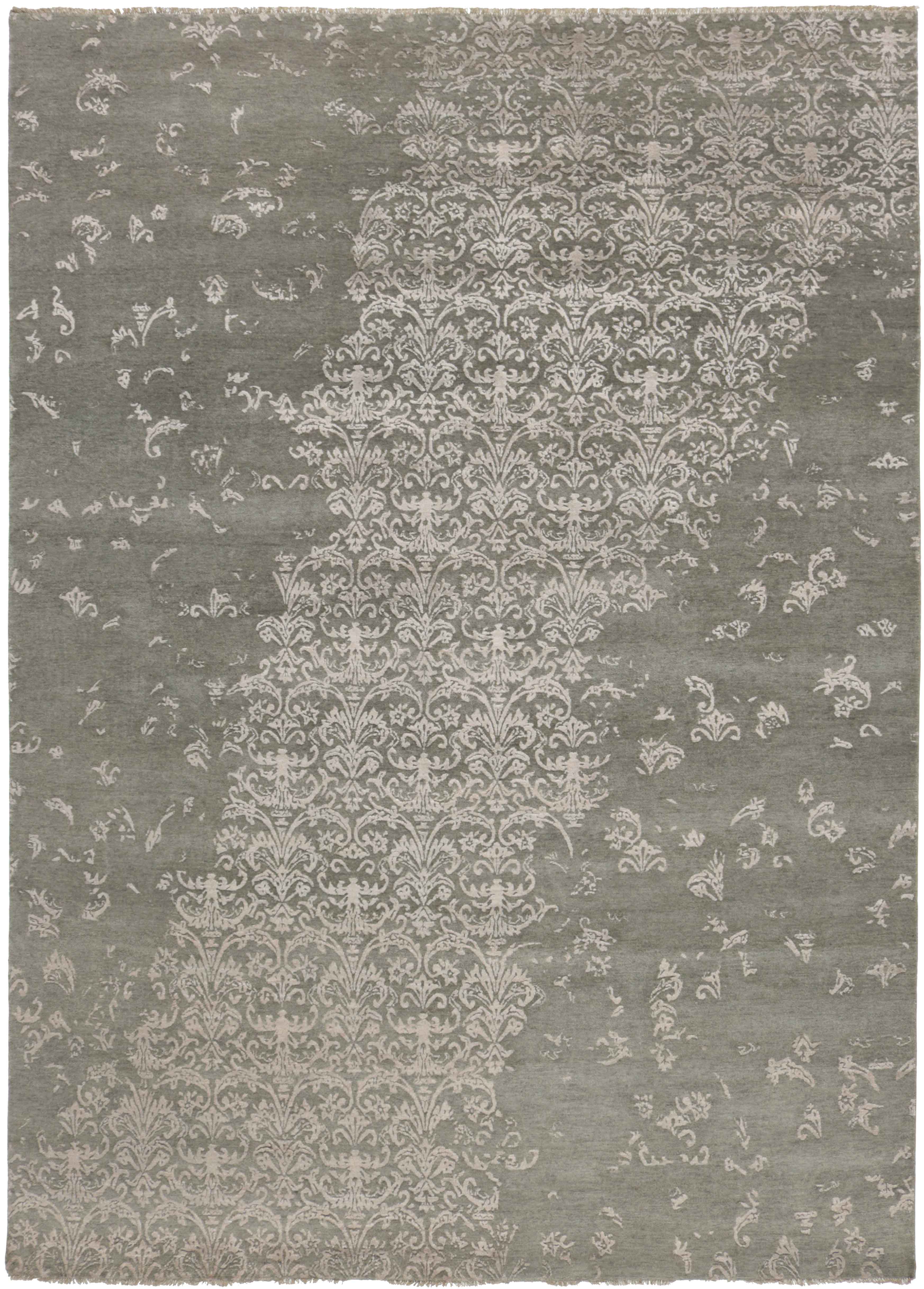 Authentic oriental rug with a damask pattern in green