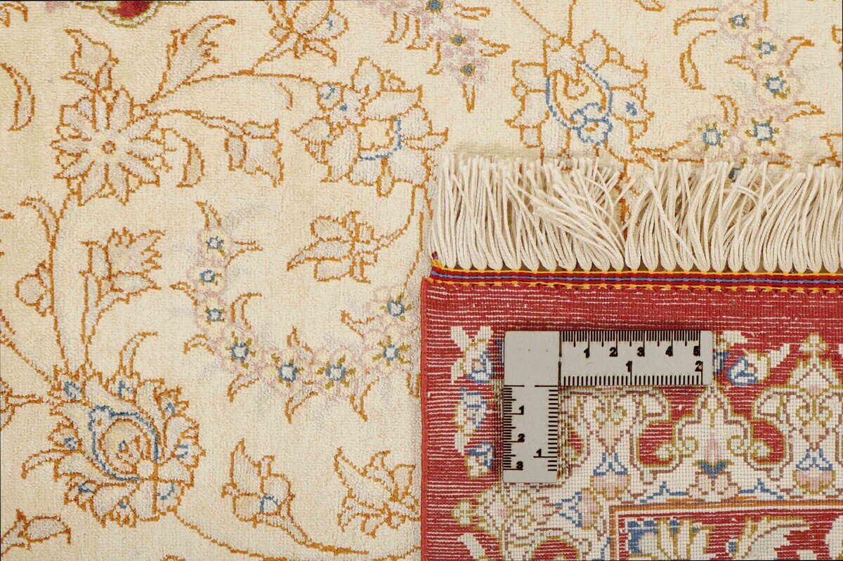 Ghom Silk 1259456