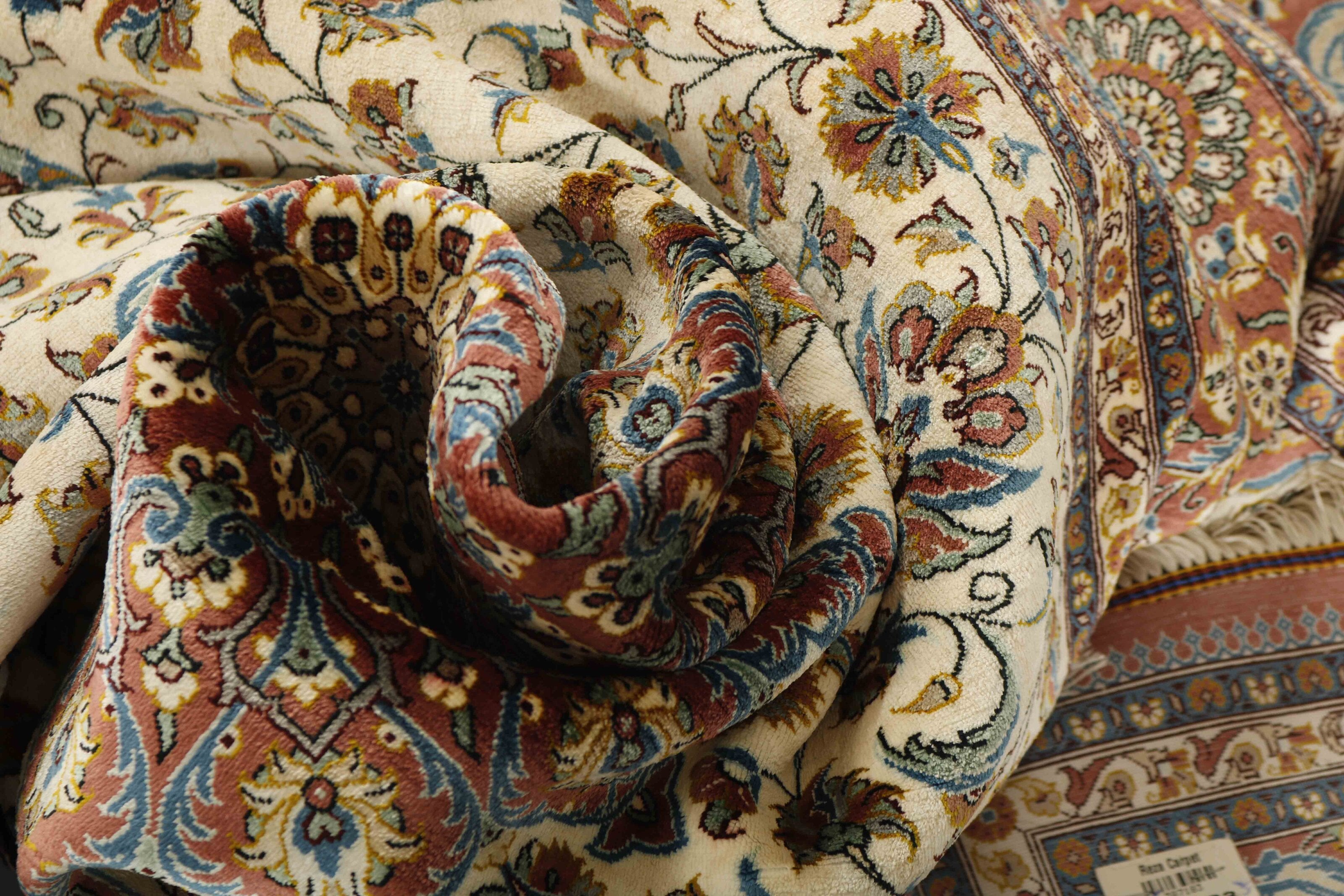 Ghom Silk 1259485