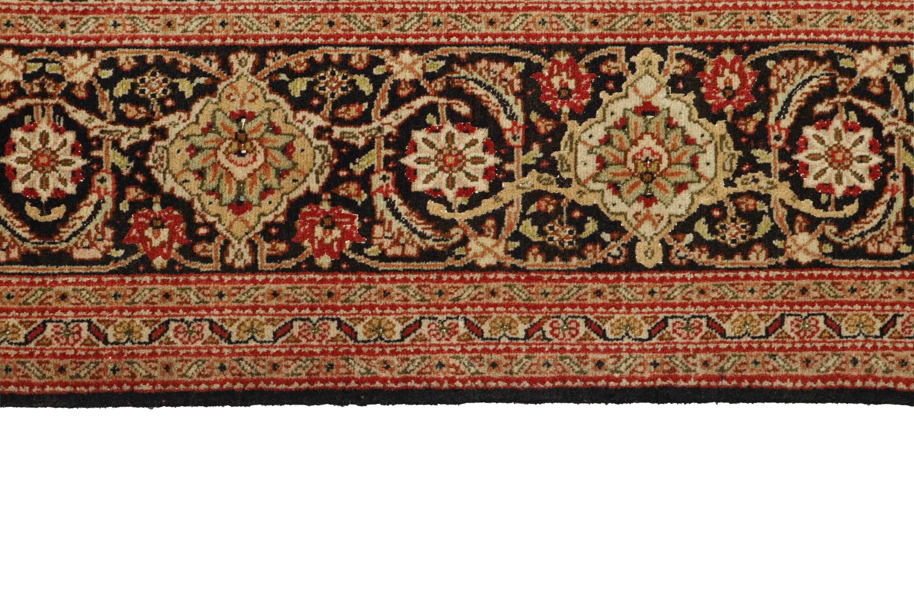 Tabriz 50 Mahi 1259676