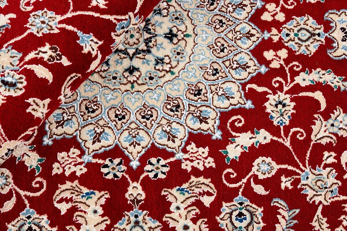 Nain Fine W. Silk
