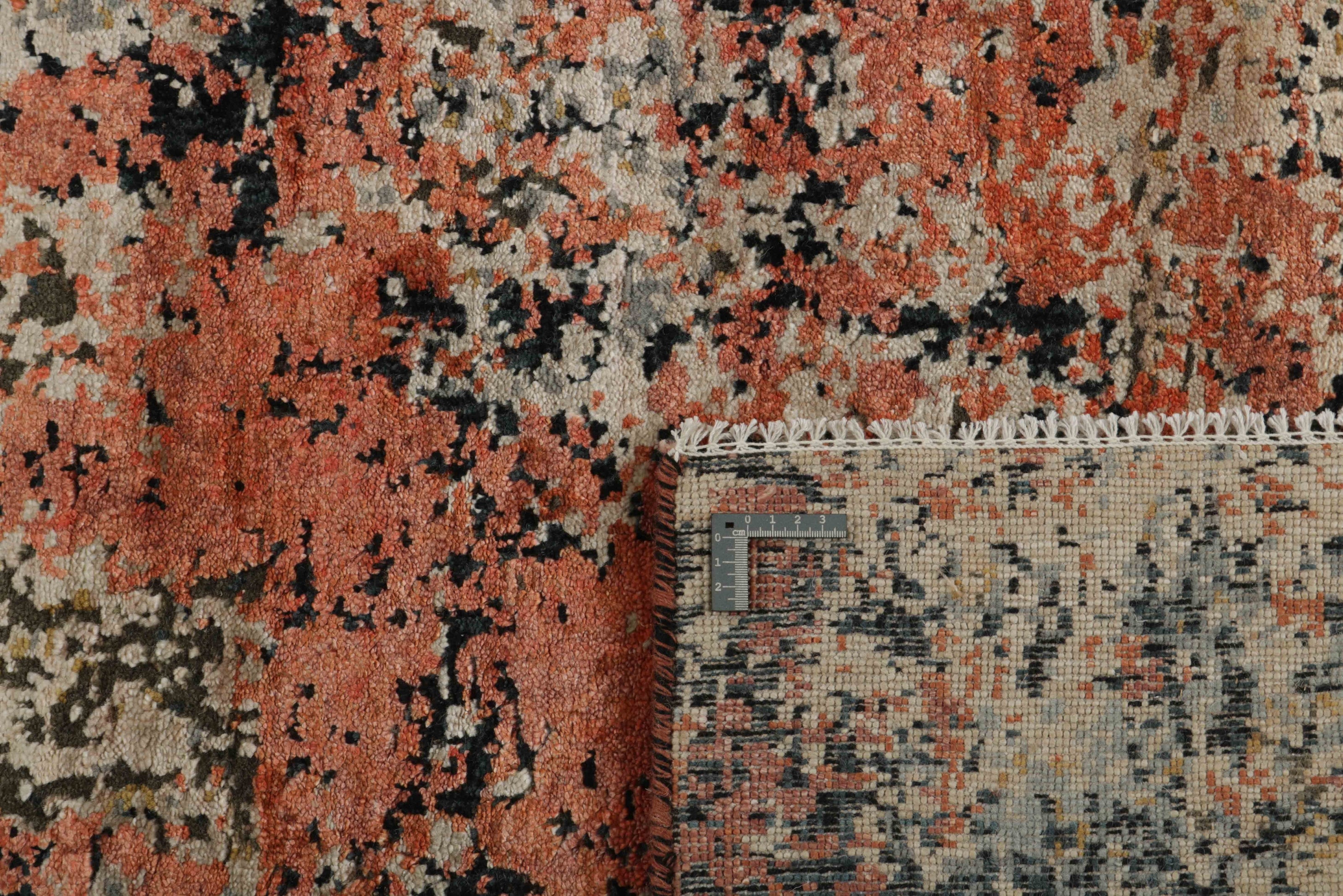 Large area rug with abstract design in grey