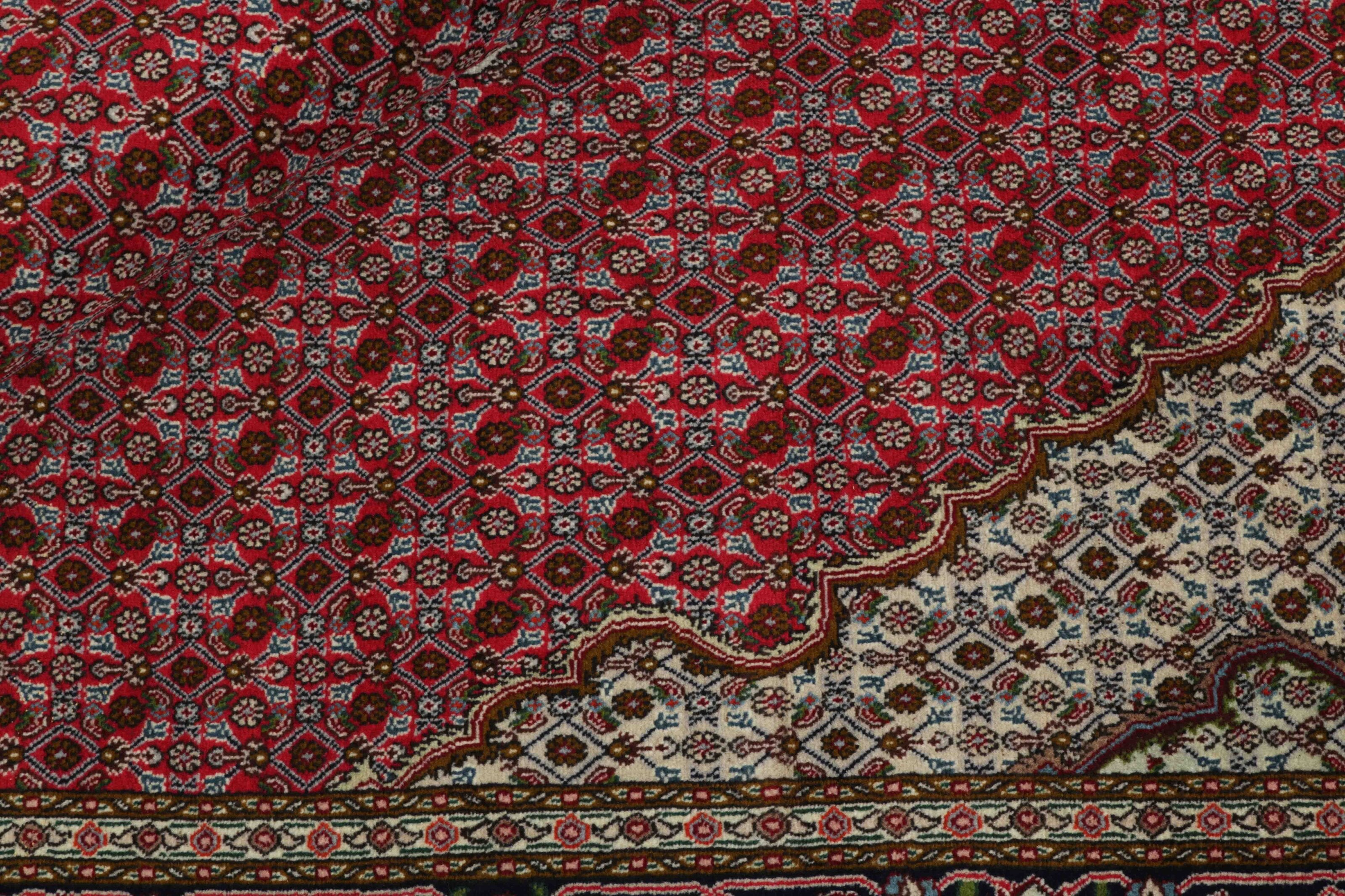 Tabriz 50 Mahi 1353617