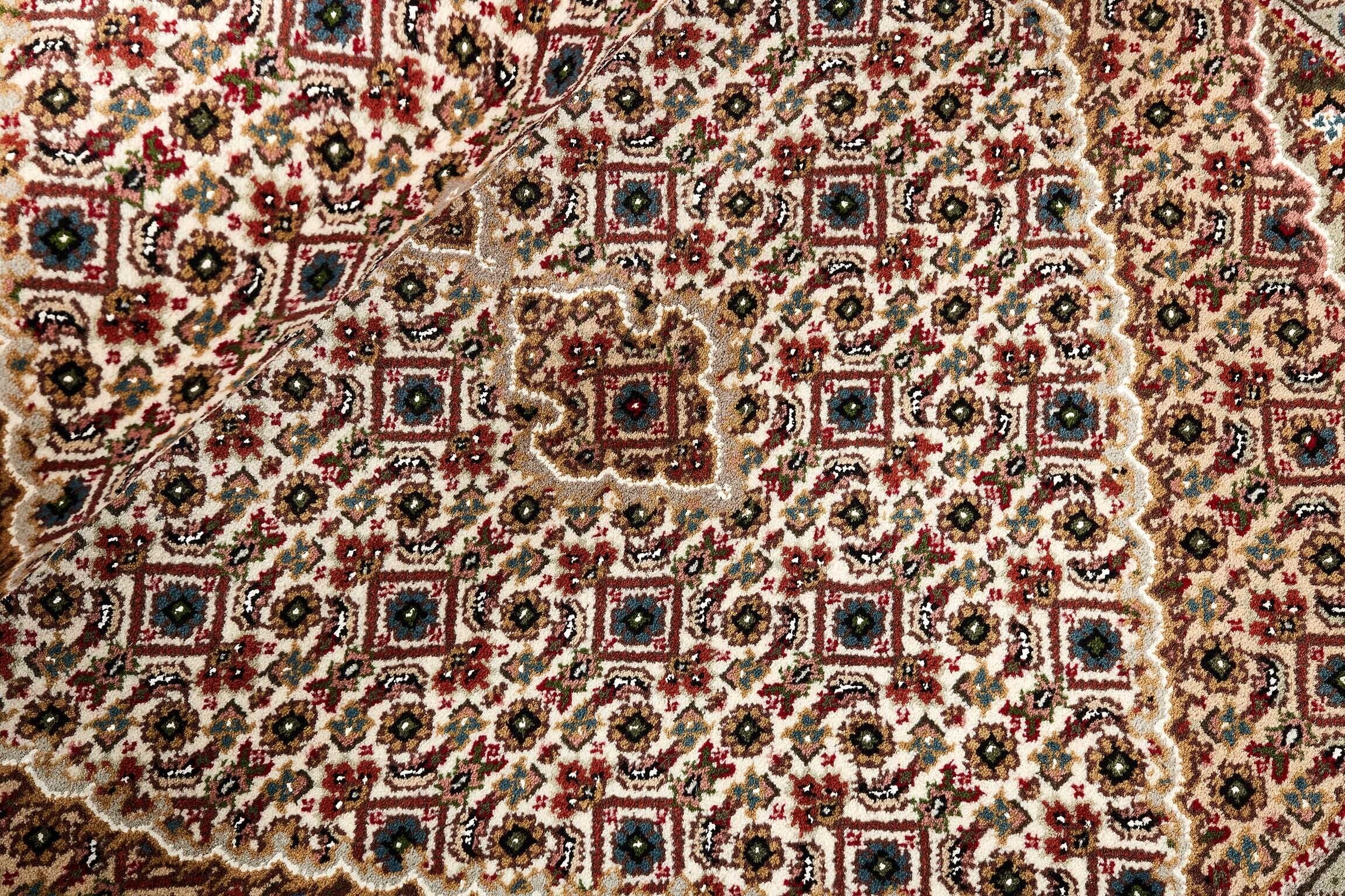 Tabriz Royal