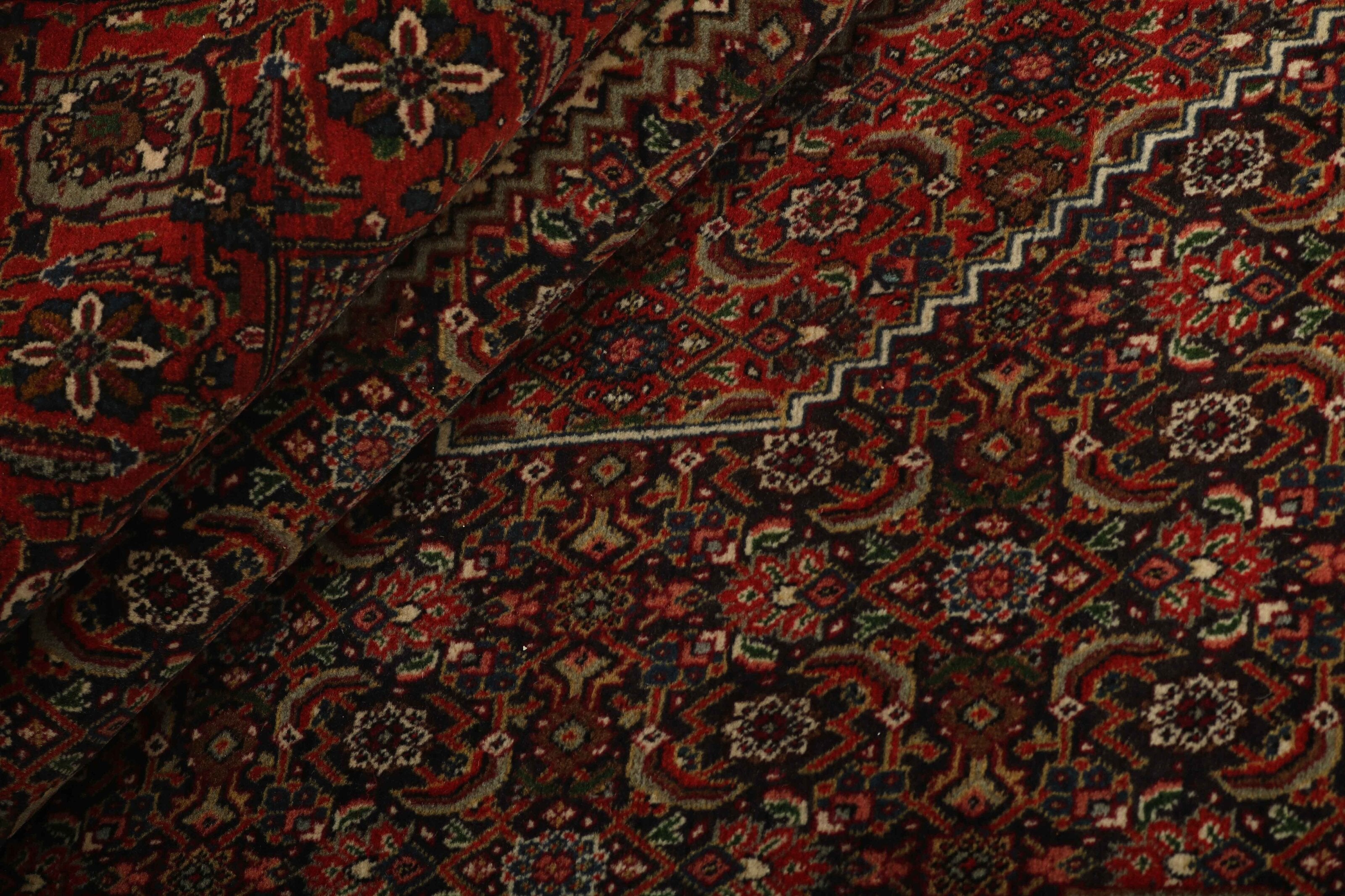 Tabriz 40 Mahi 1409116