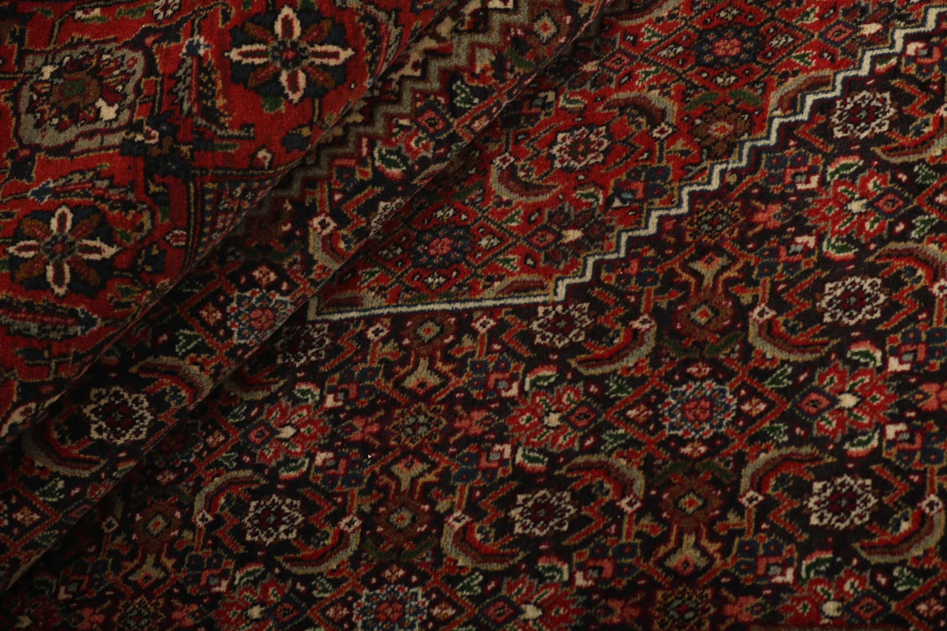 Tabriz 40 Mahi 1409116