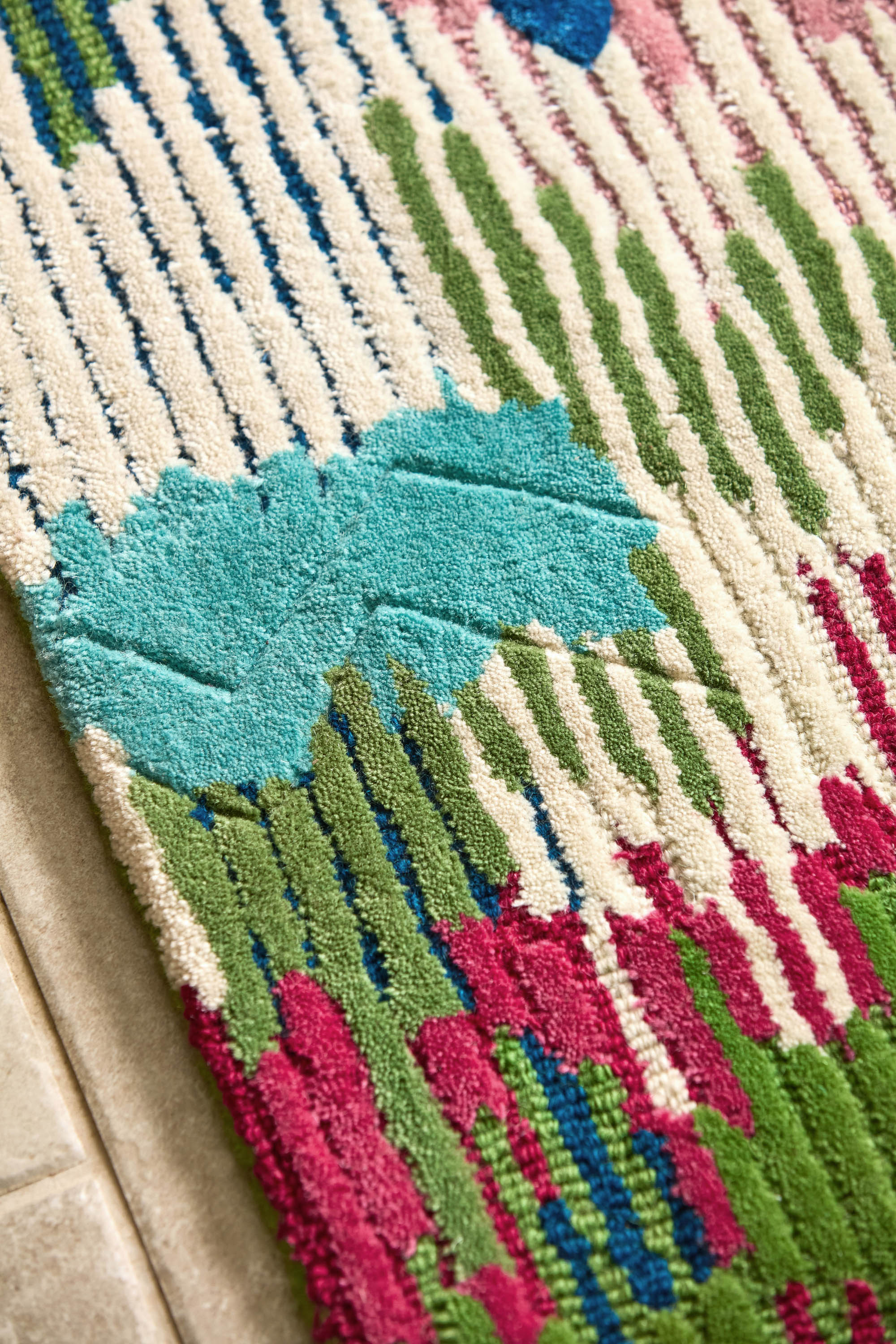 Harlequin Wilderness Peridot/Emerald 144507