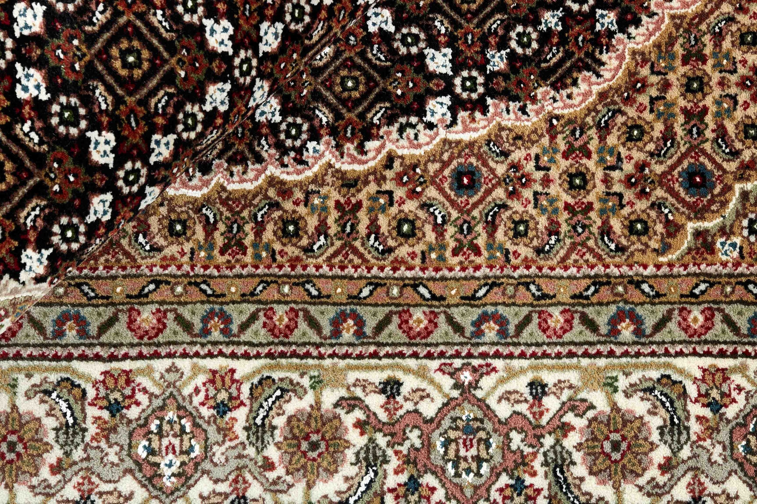 Tabriz Royal 1445567