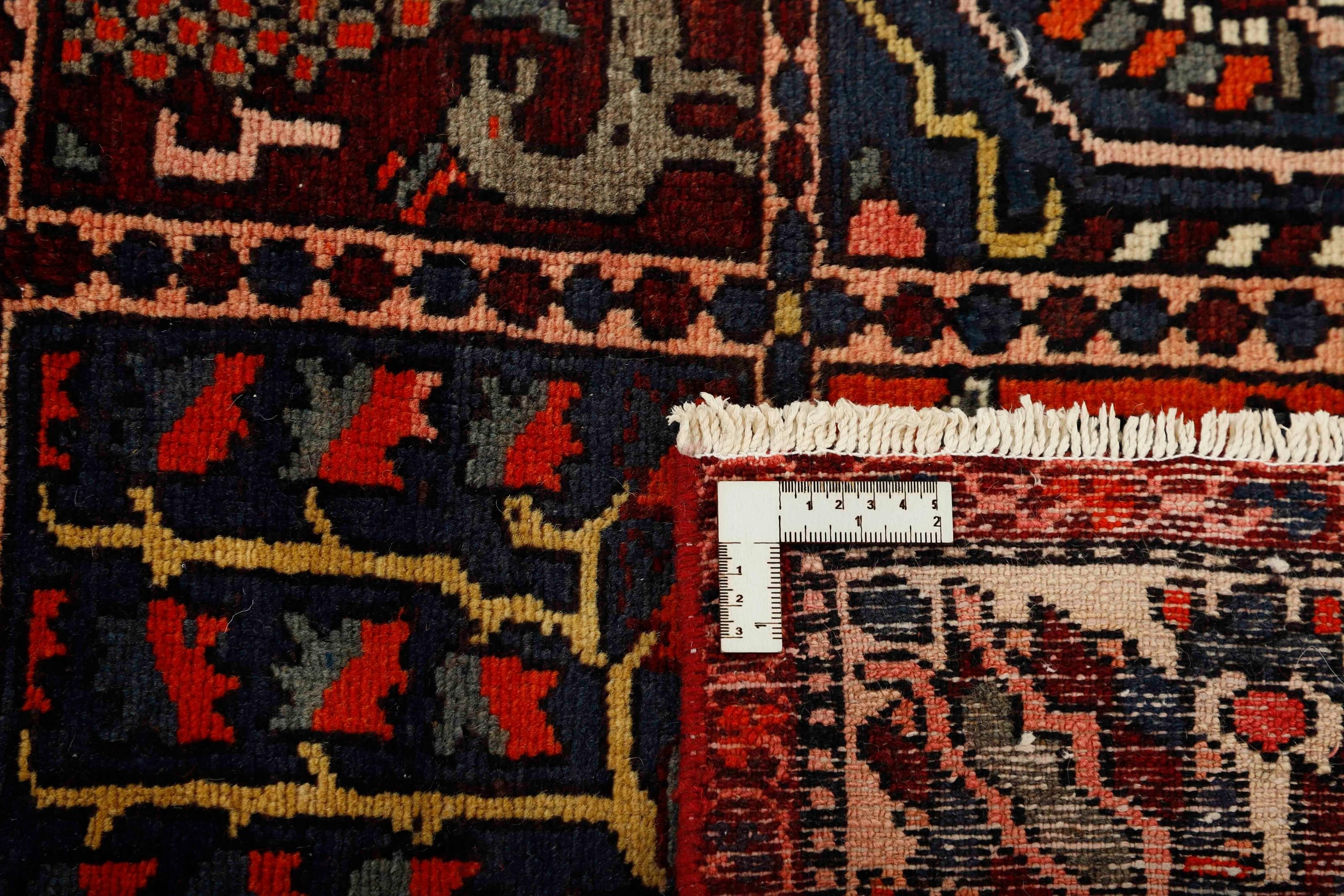Bakhtiyar 1476914