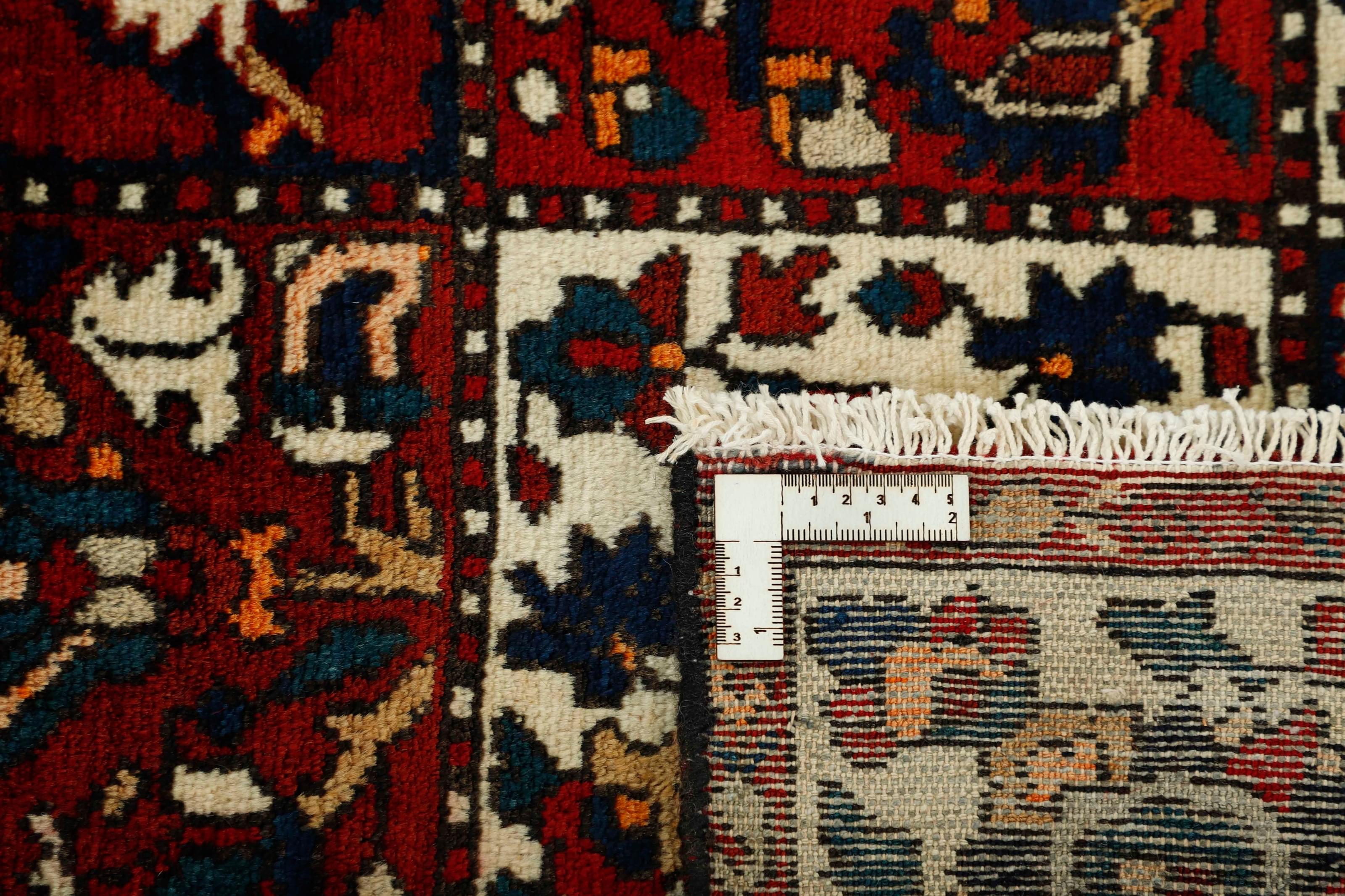 Bakhtiyar 1476962
