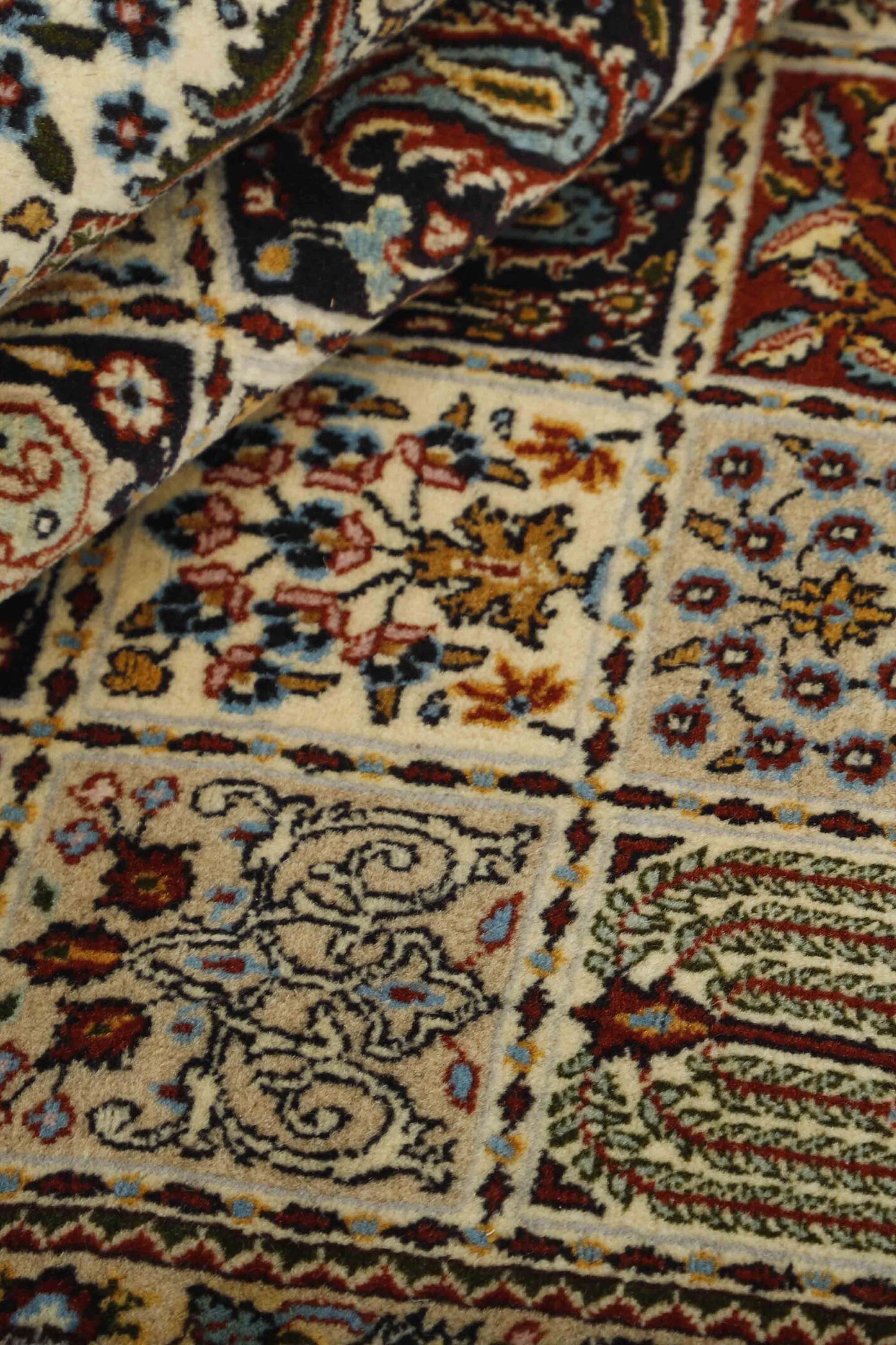 Traditional multicolour Moud Mahi runner