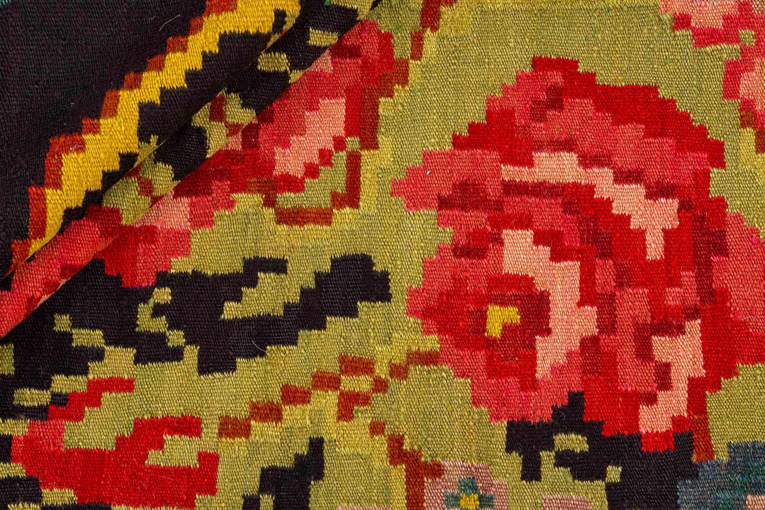 Rose Kilim Old 1483516