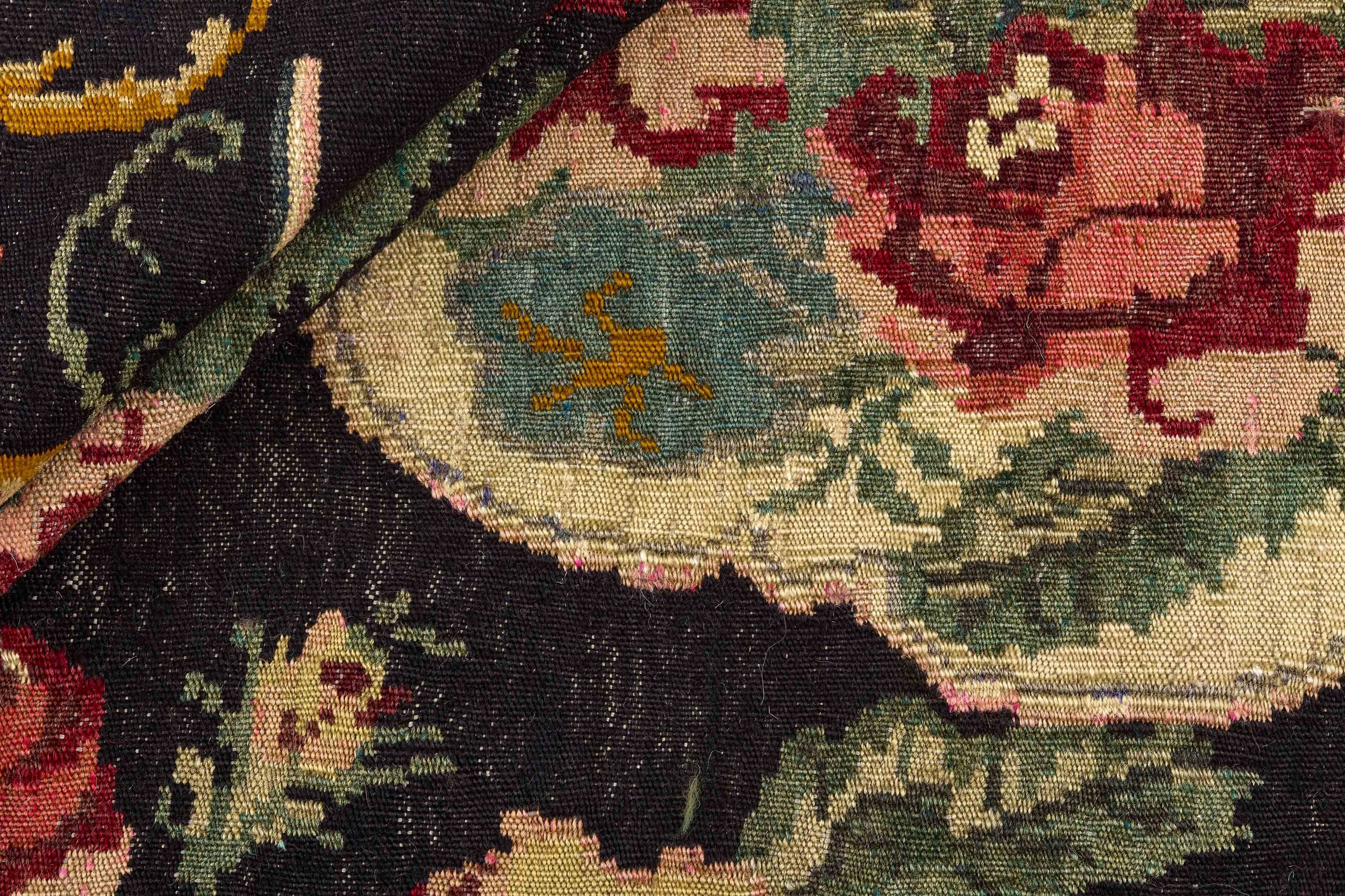 Rose Kilim Old 1483529
