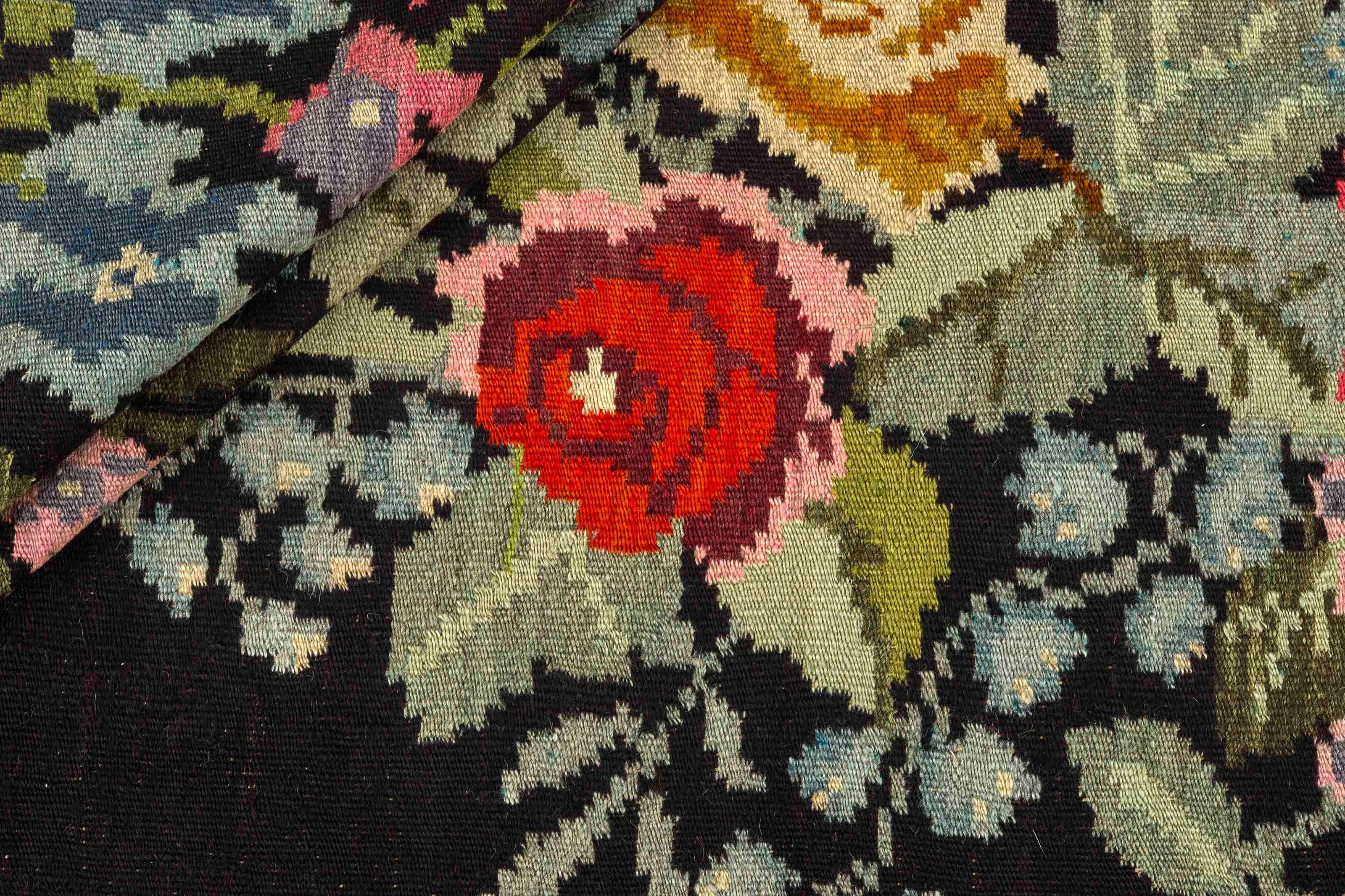 Rose Kilim Old 1483582