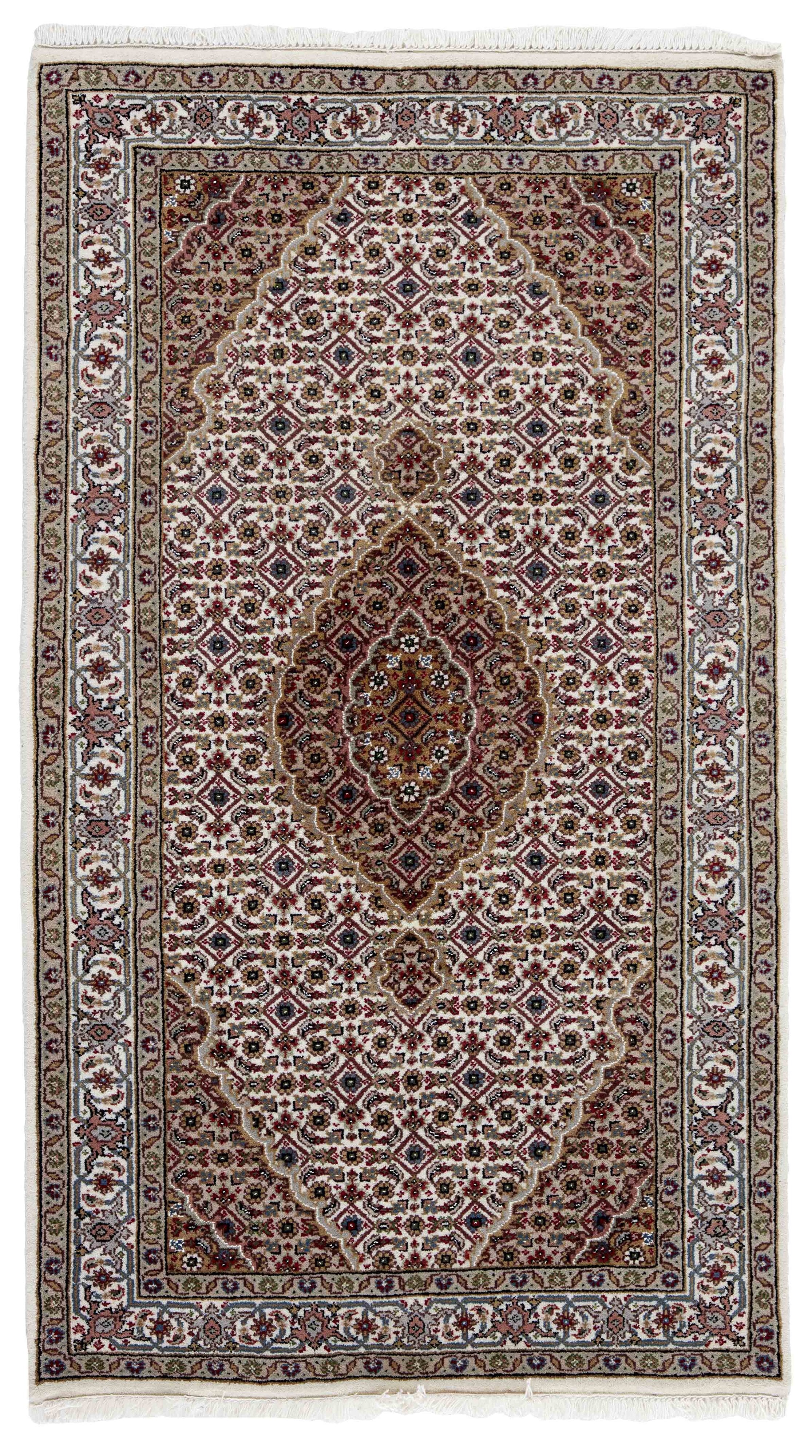 Tabriz Indi 1483606
