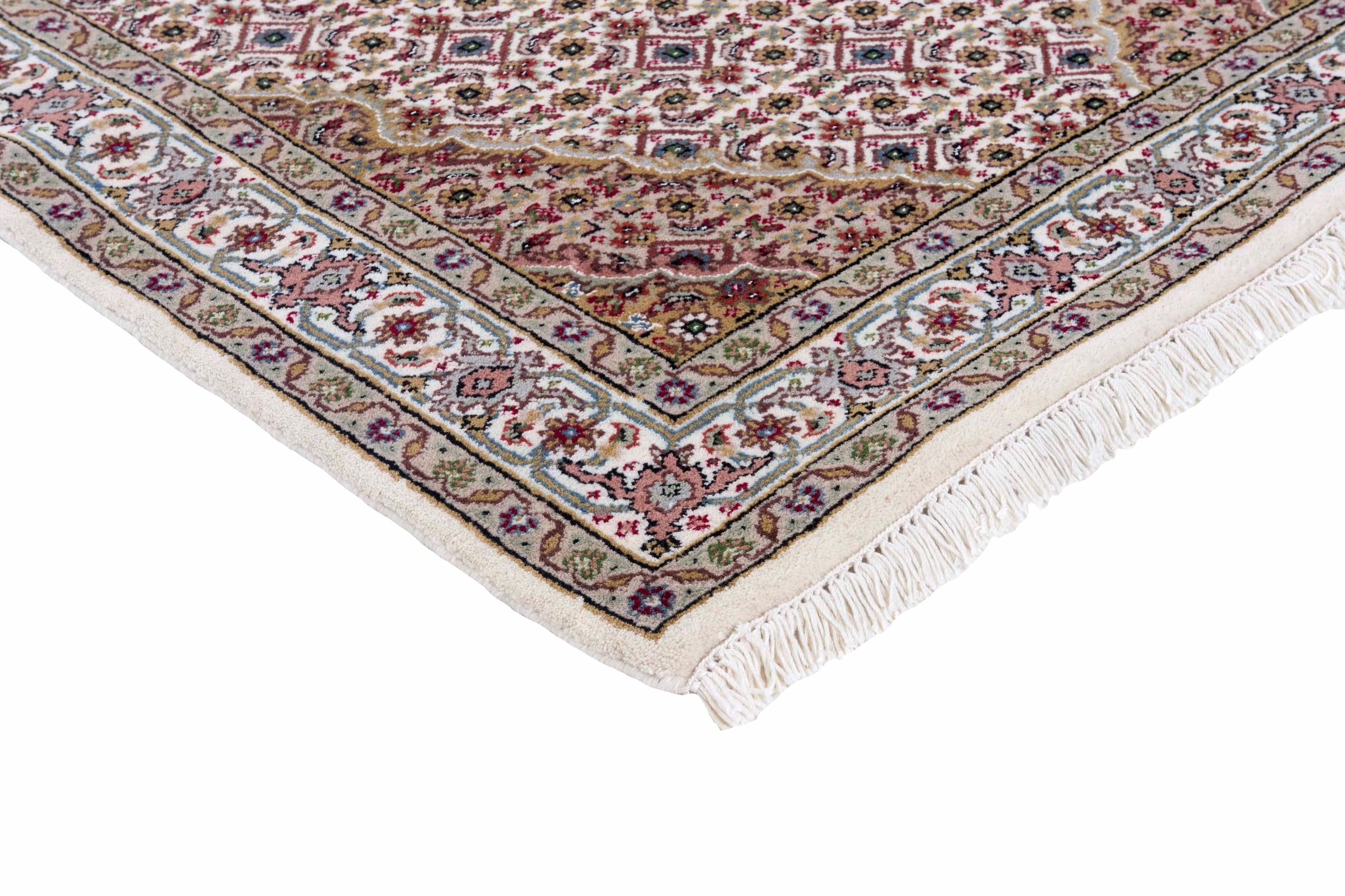 Tabriz Indi 1483606