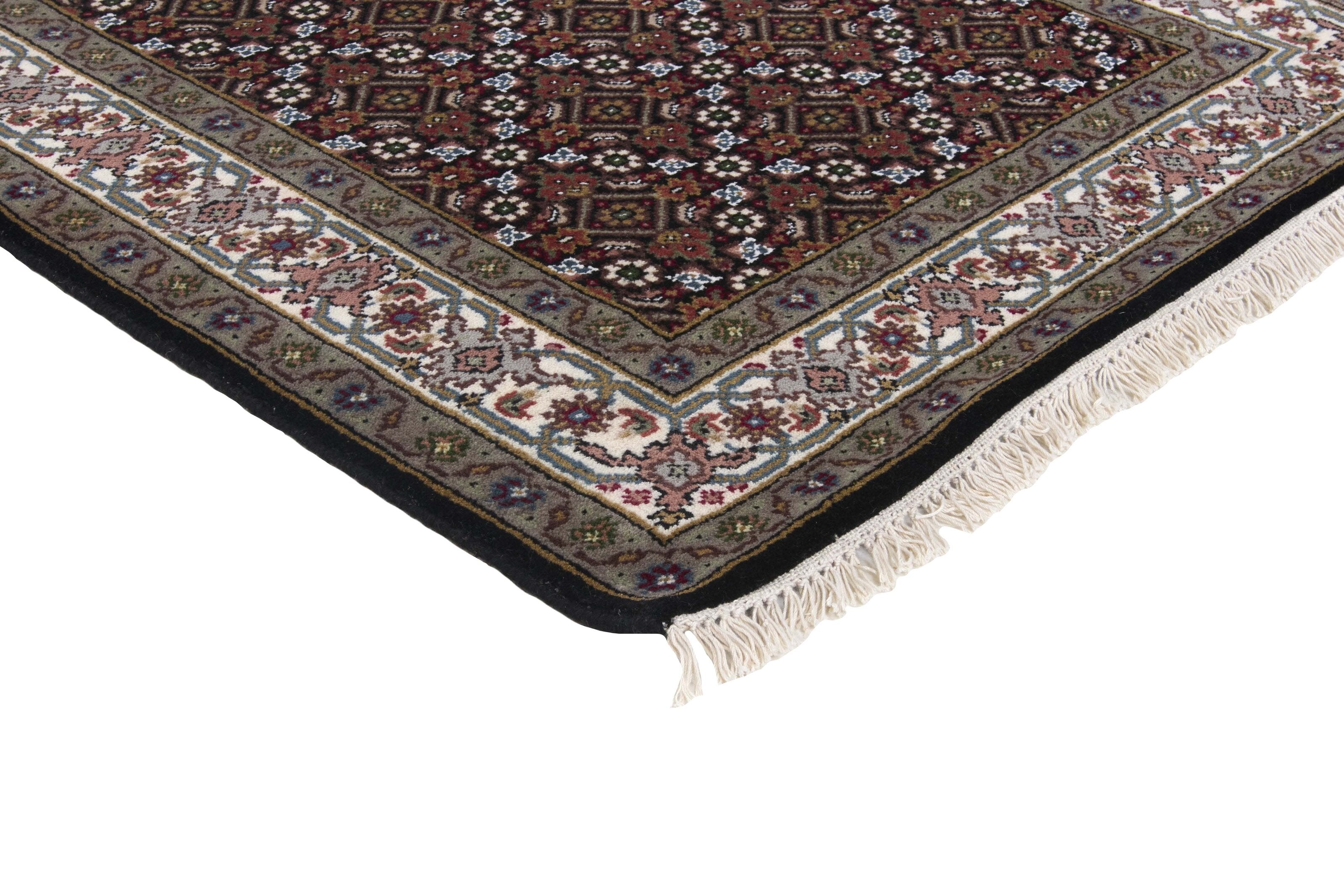 Tabriz Indi Runner 1483612