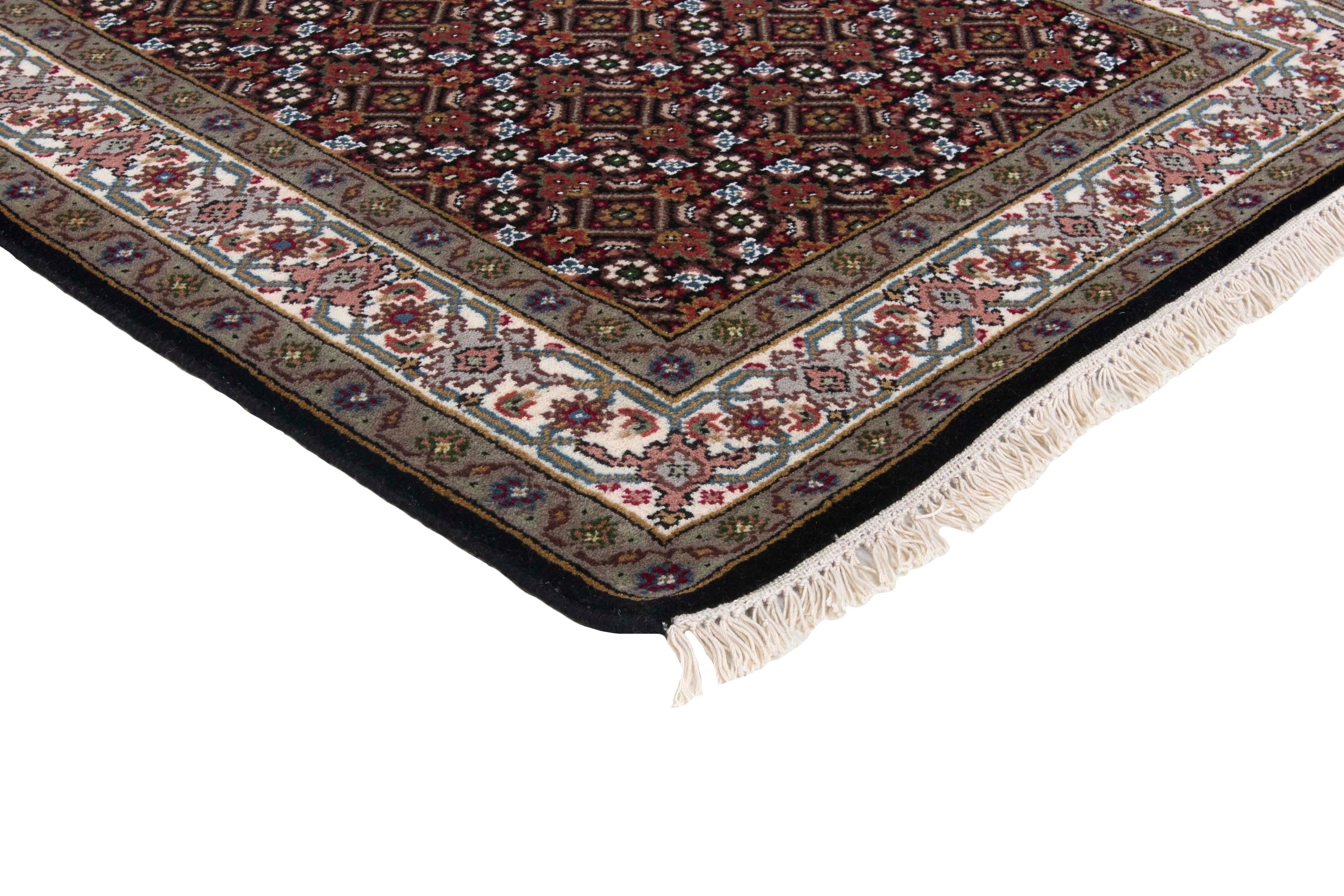 Tabriz Indi Runner 1483612