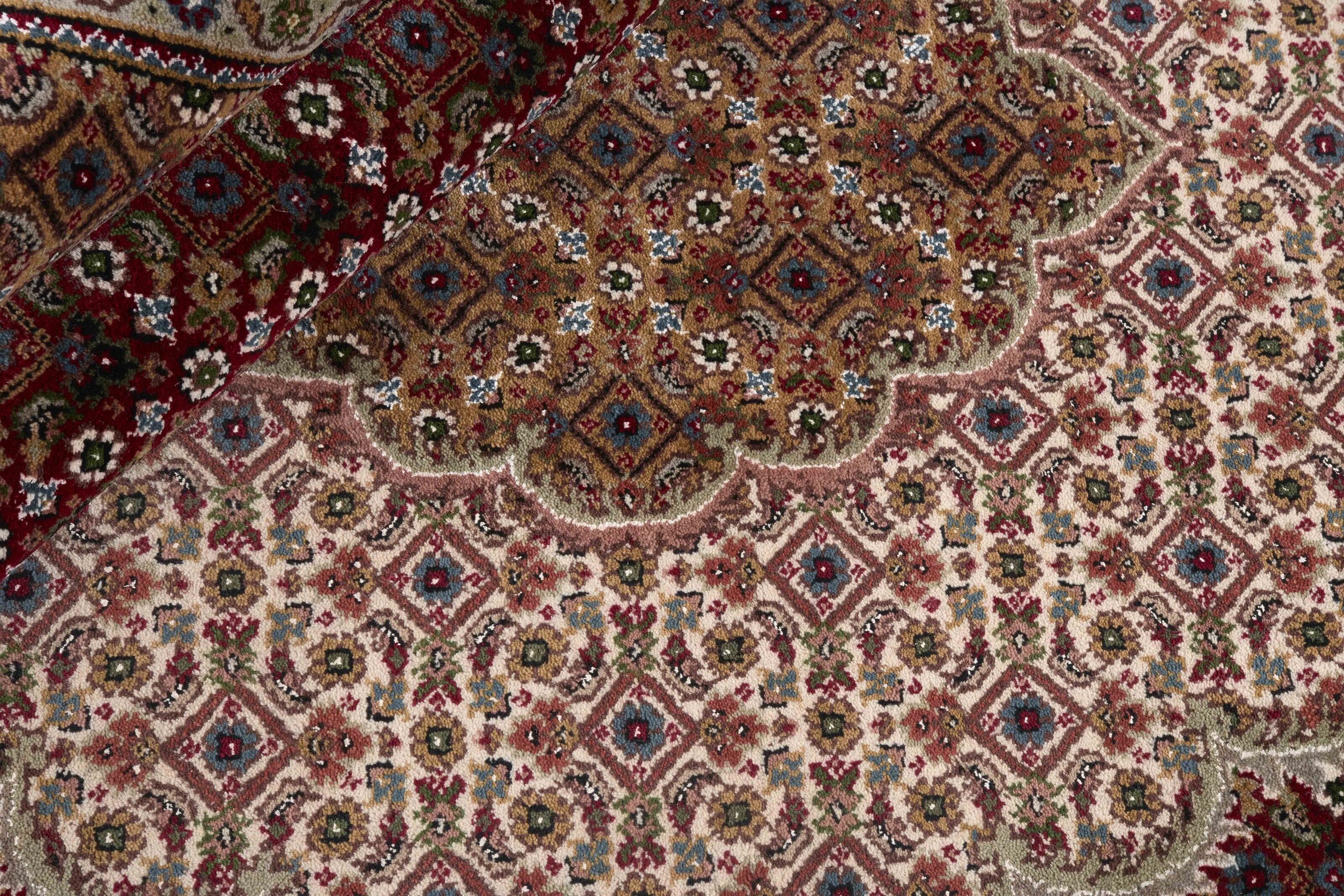 Tabriz Indi 1483625