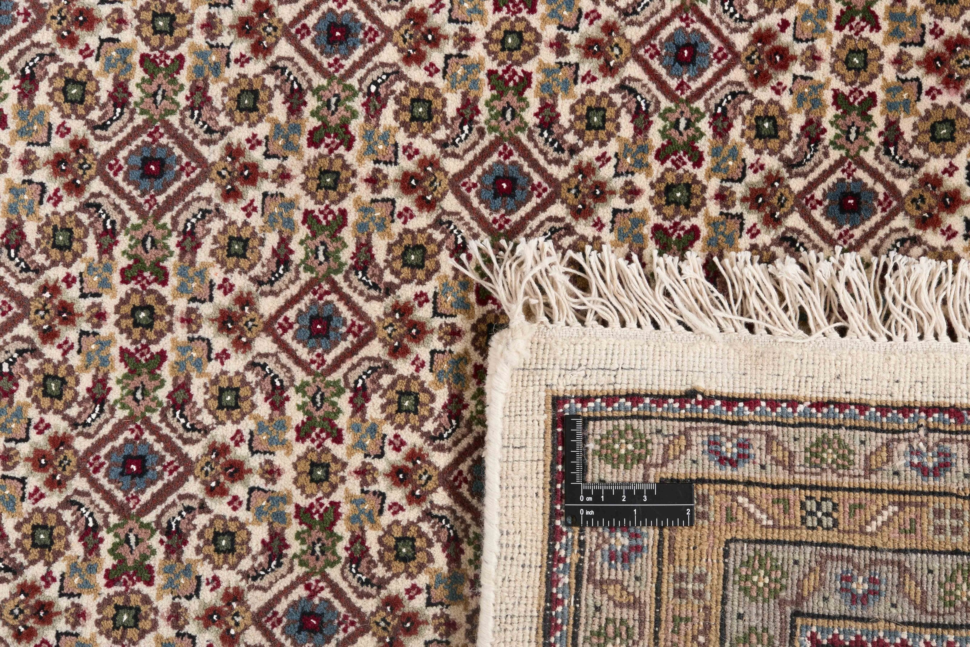 Tabriz Indi 1483739