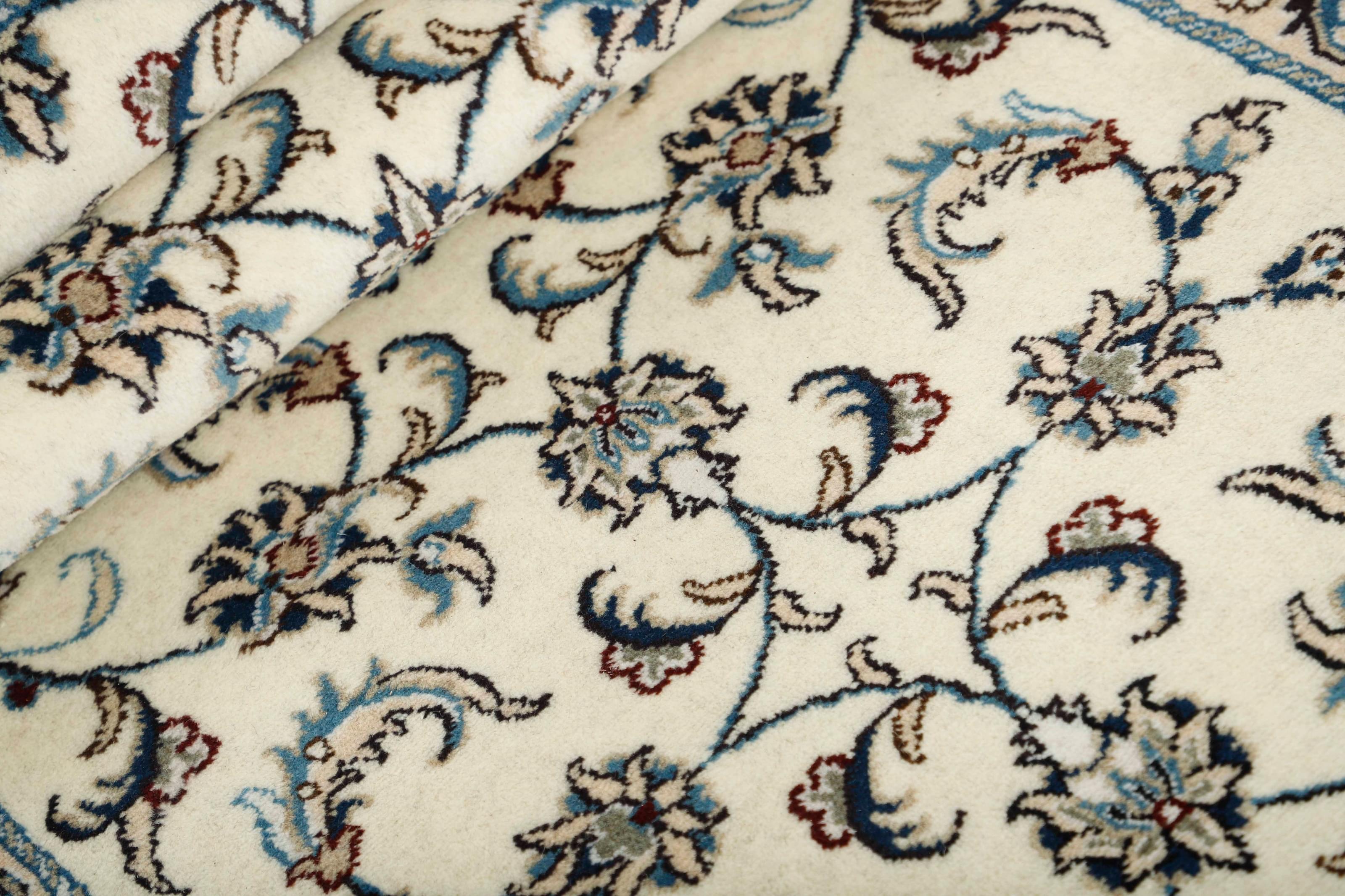  blue and brown floral design