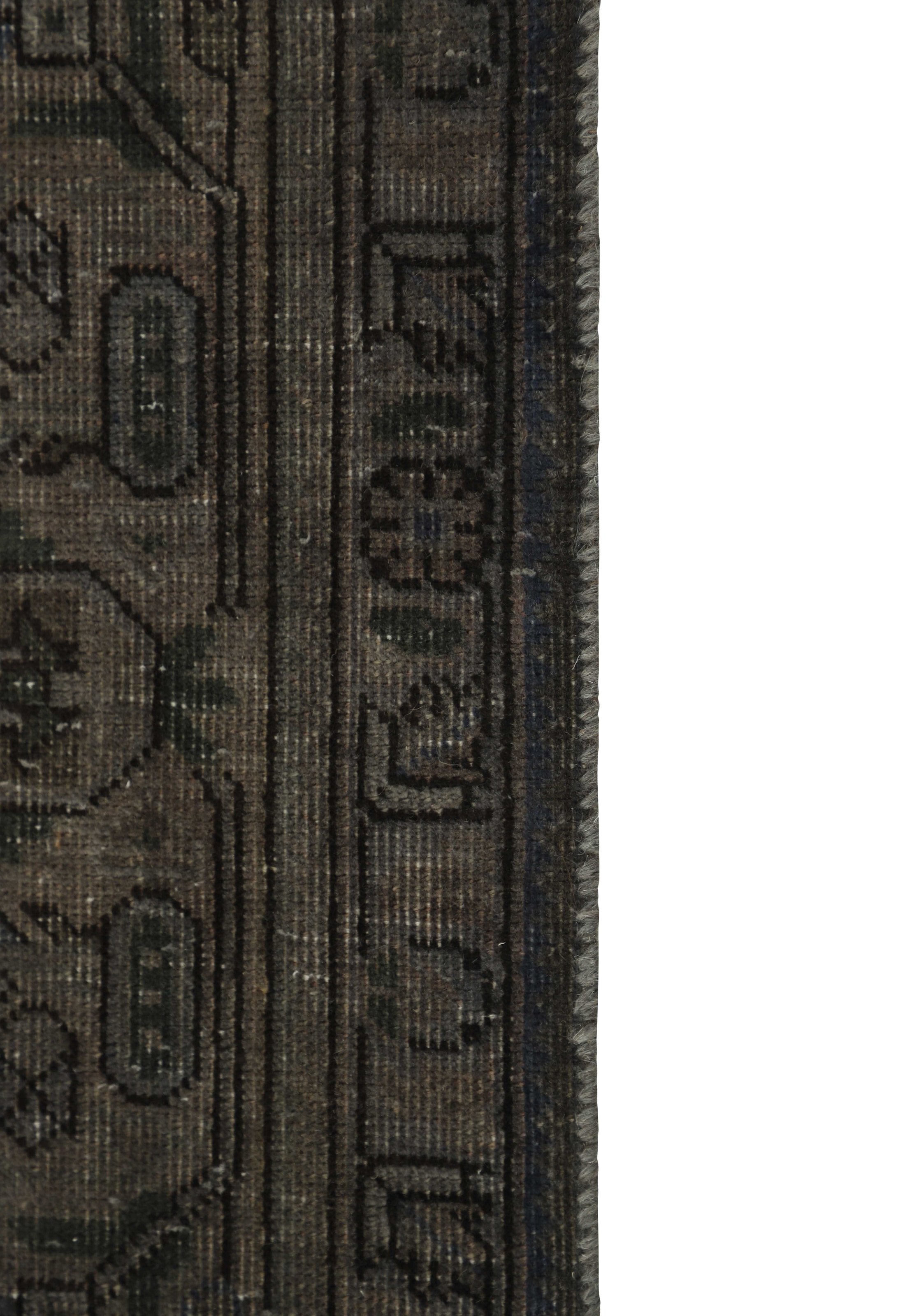 Vintage Royal Fine 1486662
