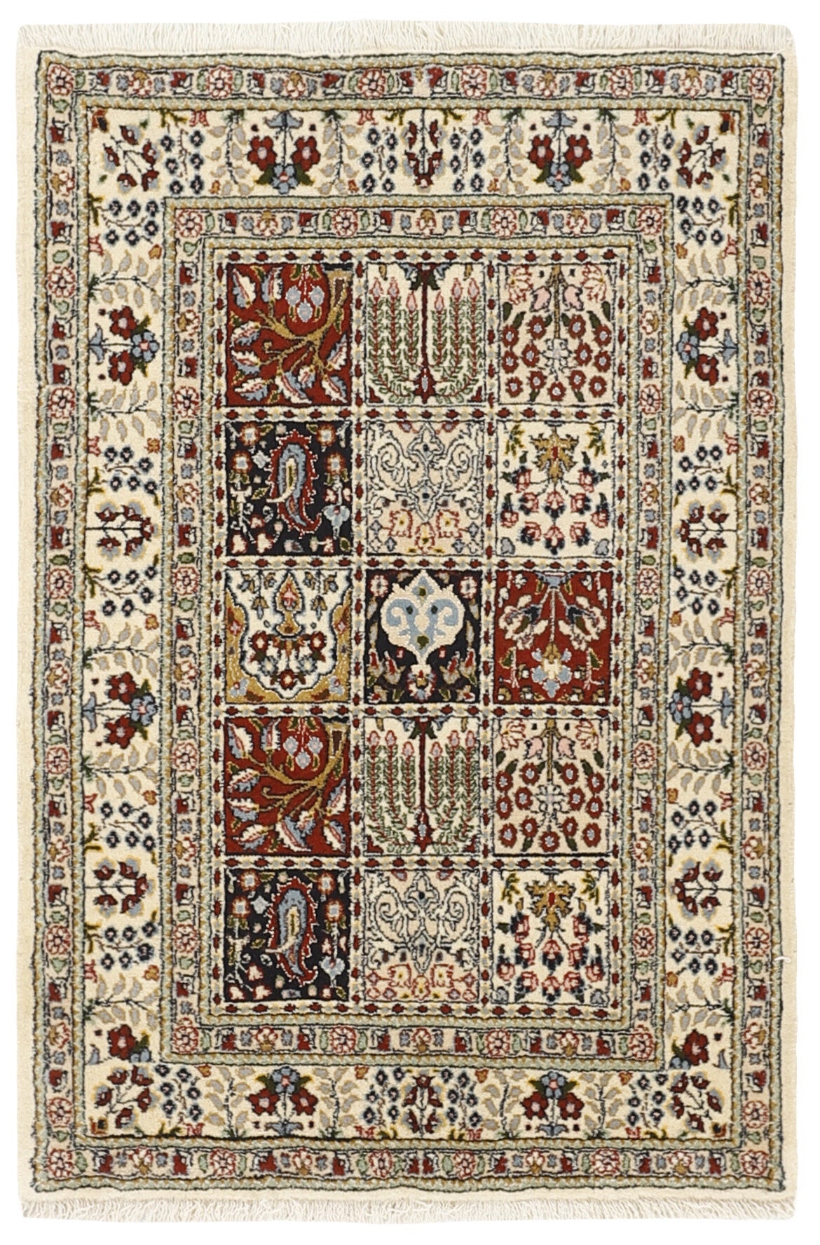 Moud Garden 1491798