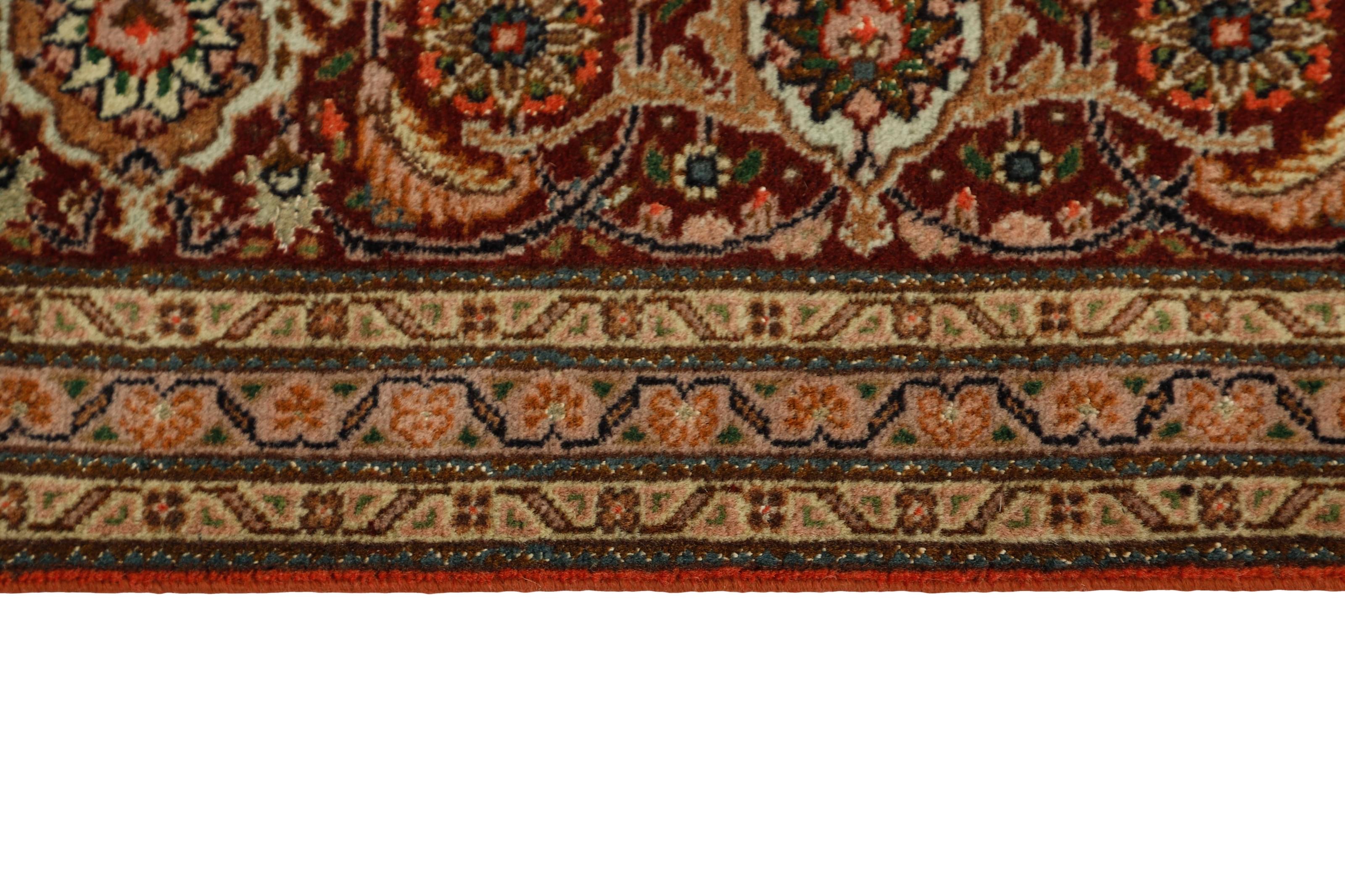 Tabriz 40 Mahi 1492973