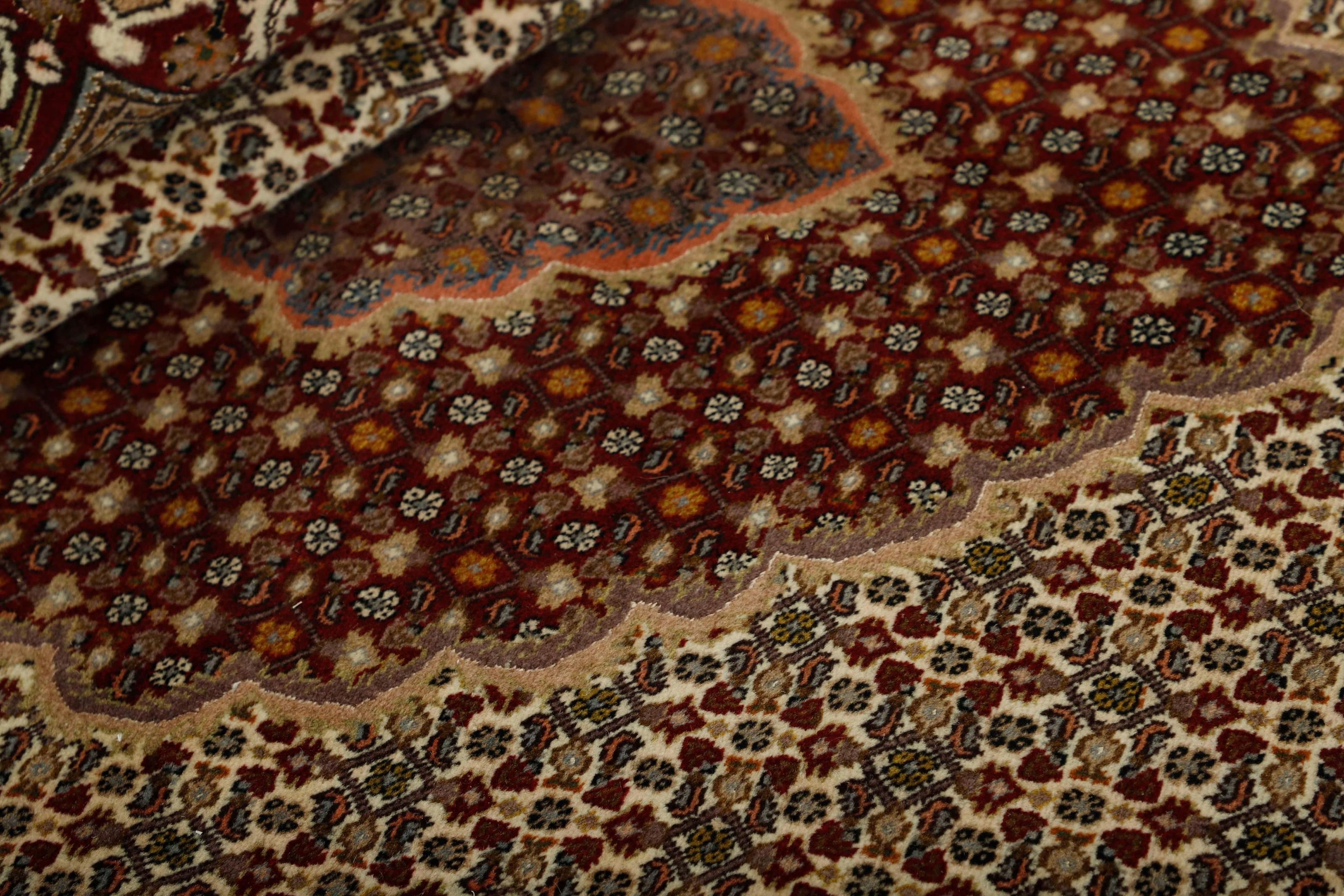 Tabriz 40 Mahi 1492987