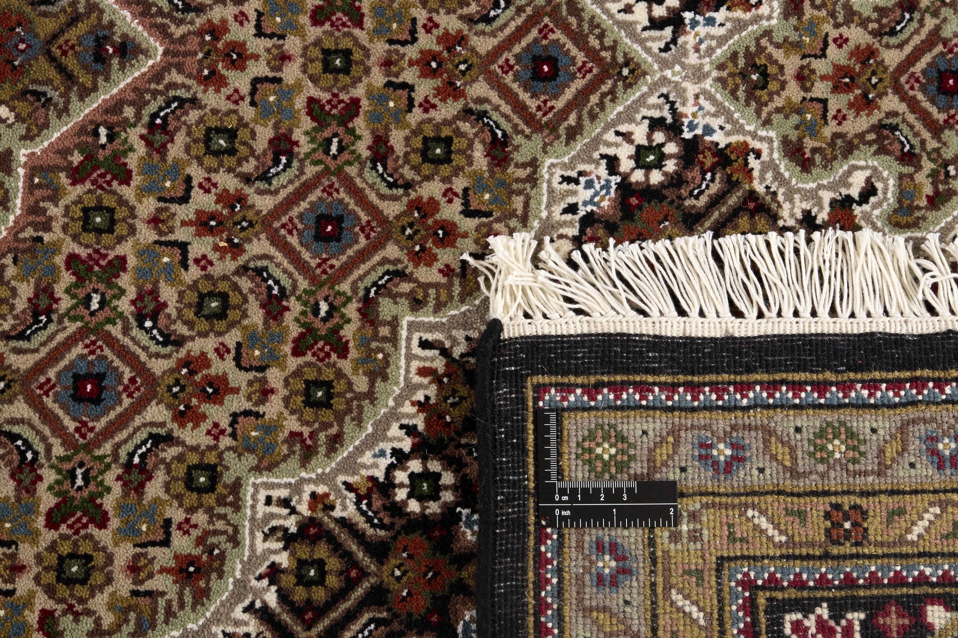 Tabriz Indi 1494411