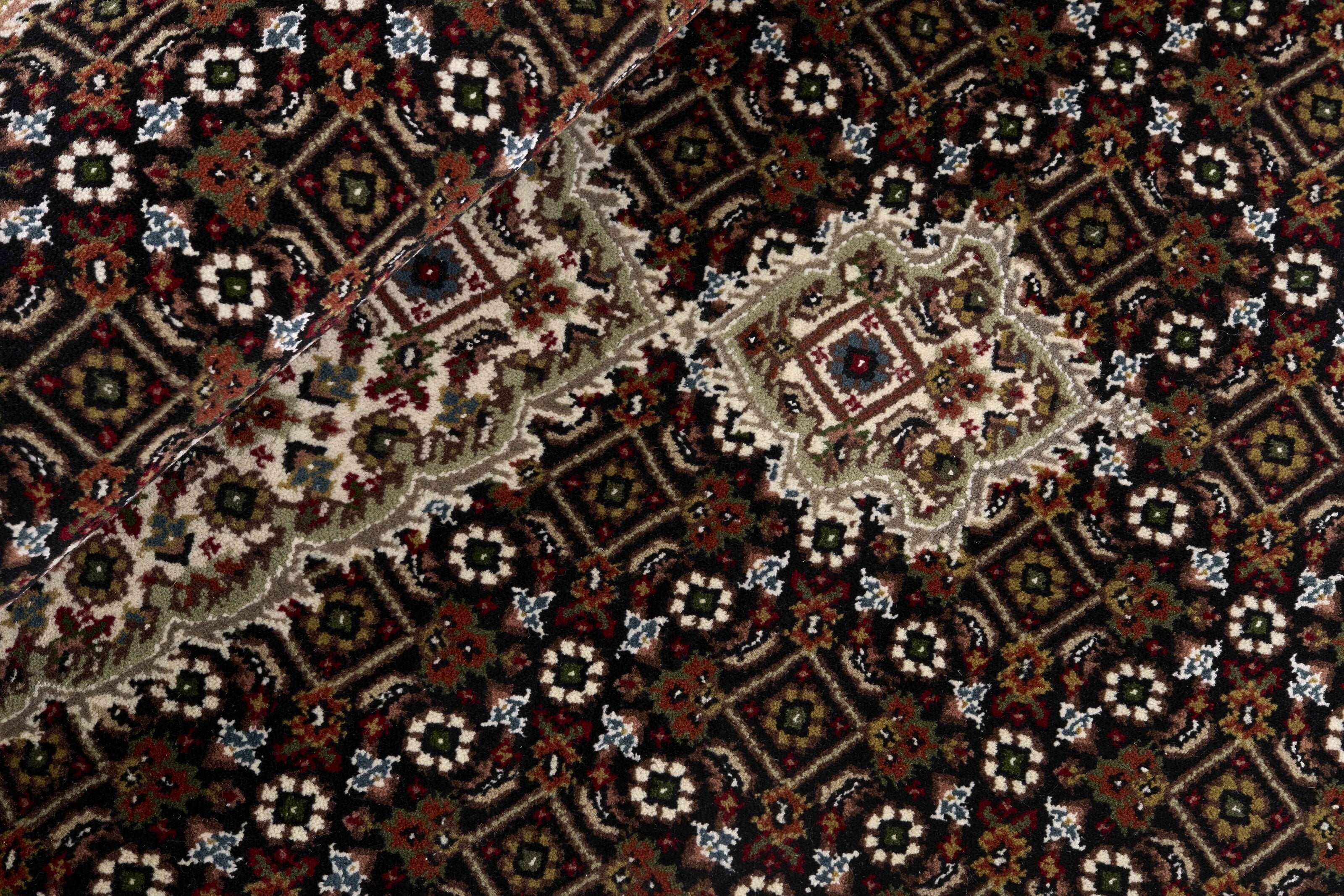 Tabriz Indi 1494423