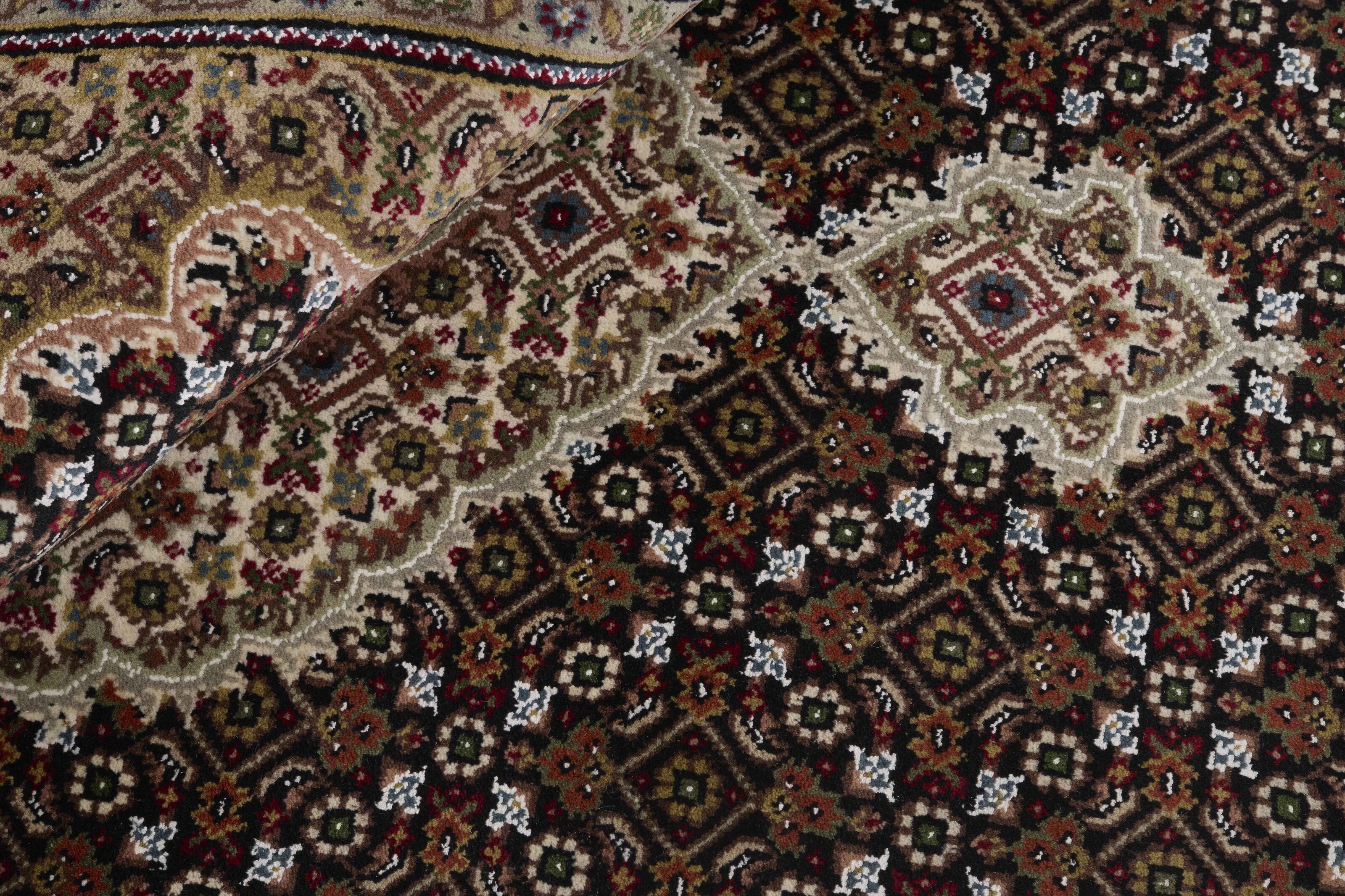 Tabriz Indi 1494426