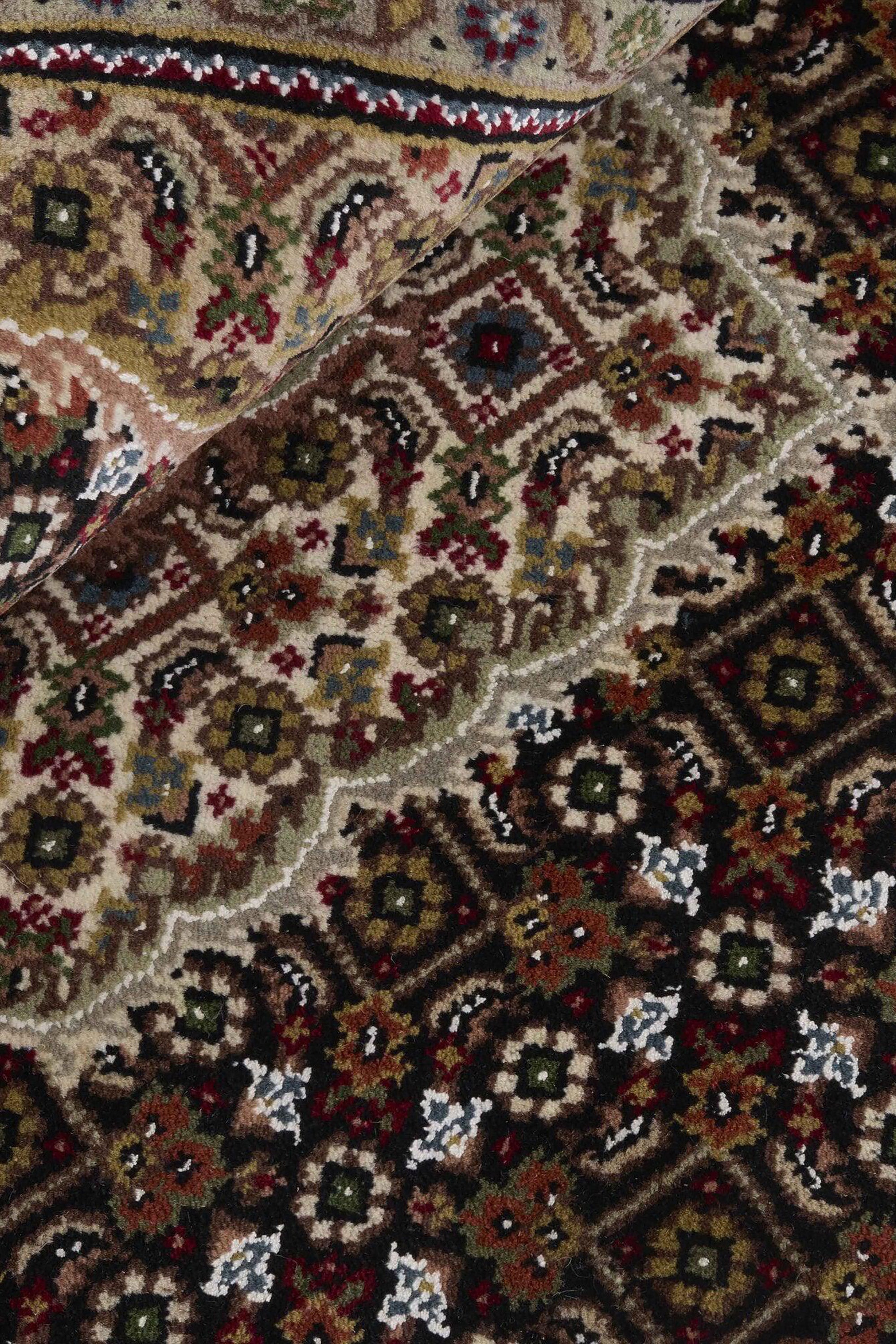 Tabriz Indi 1494426