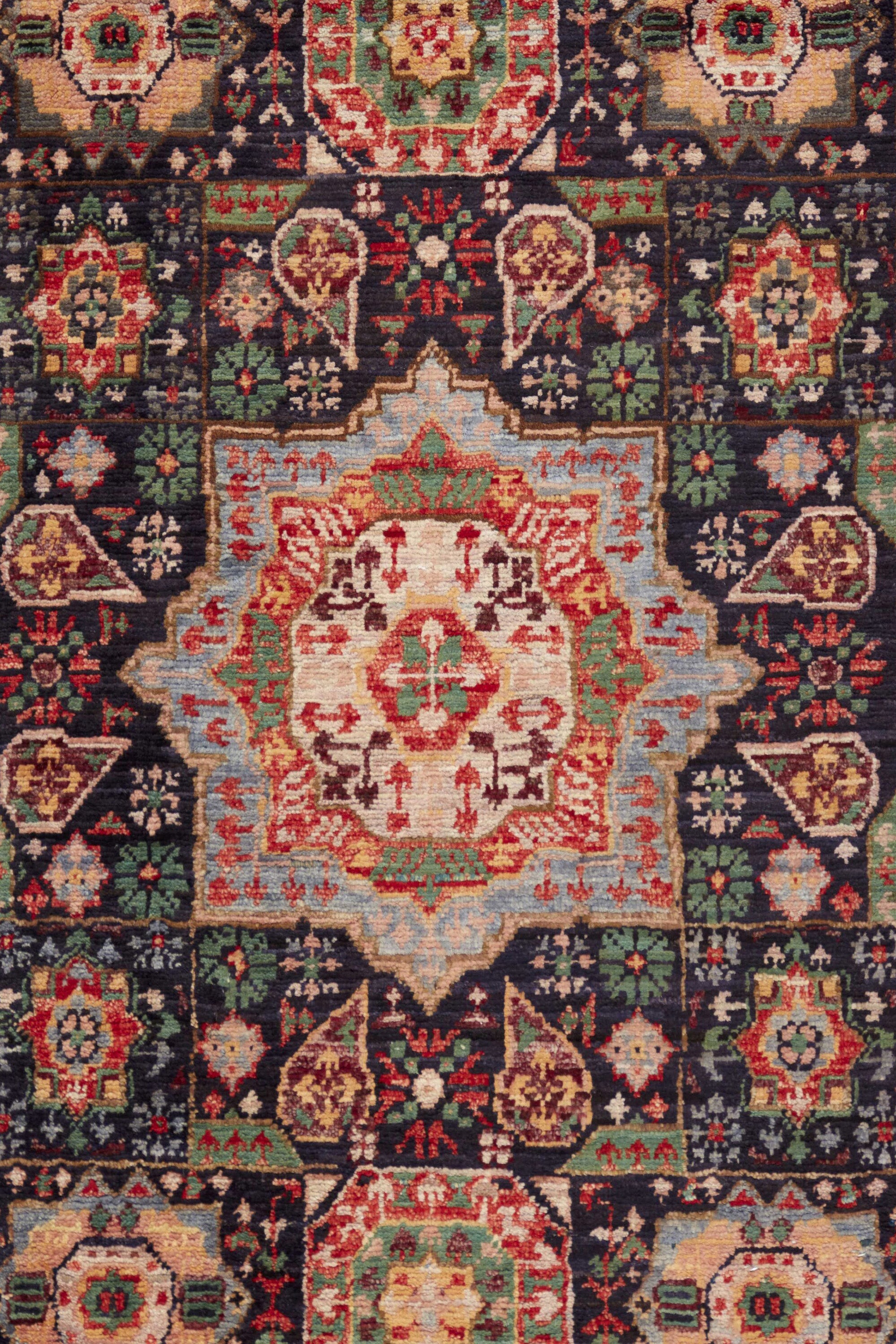 Oriental Ziegler rug with multicolour floral pattern