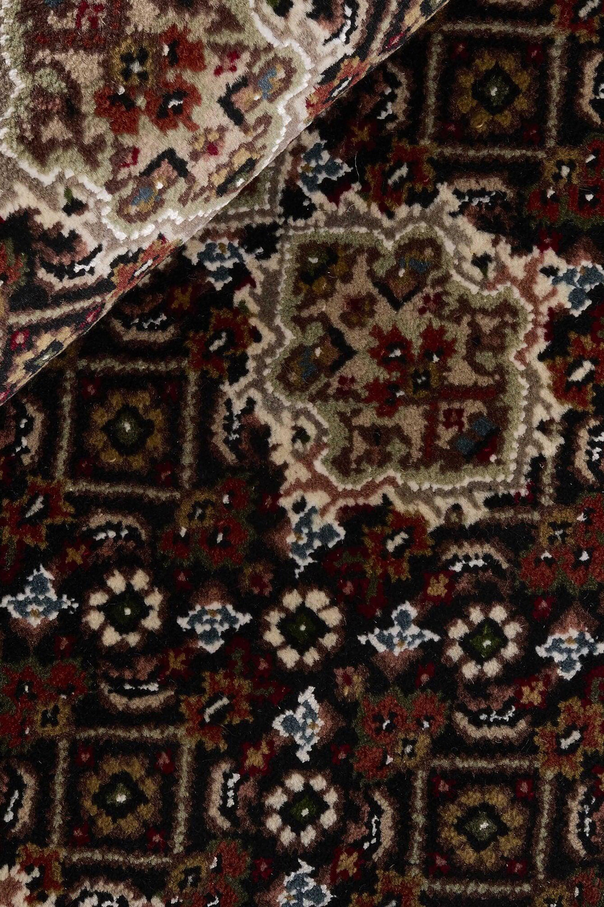 Tabriz Indi 1496916
