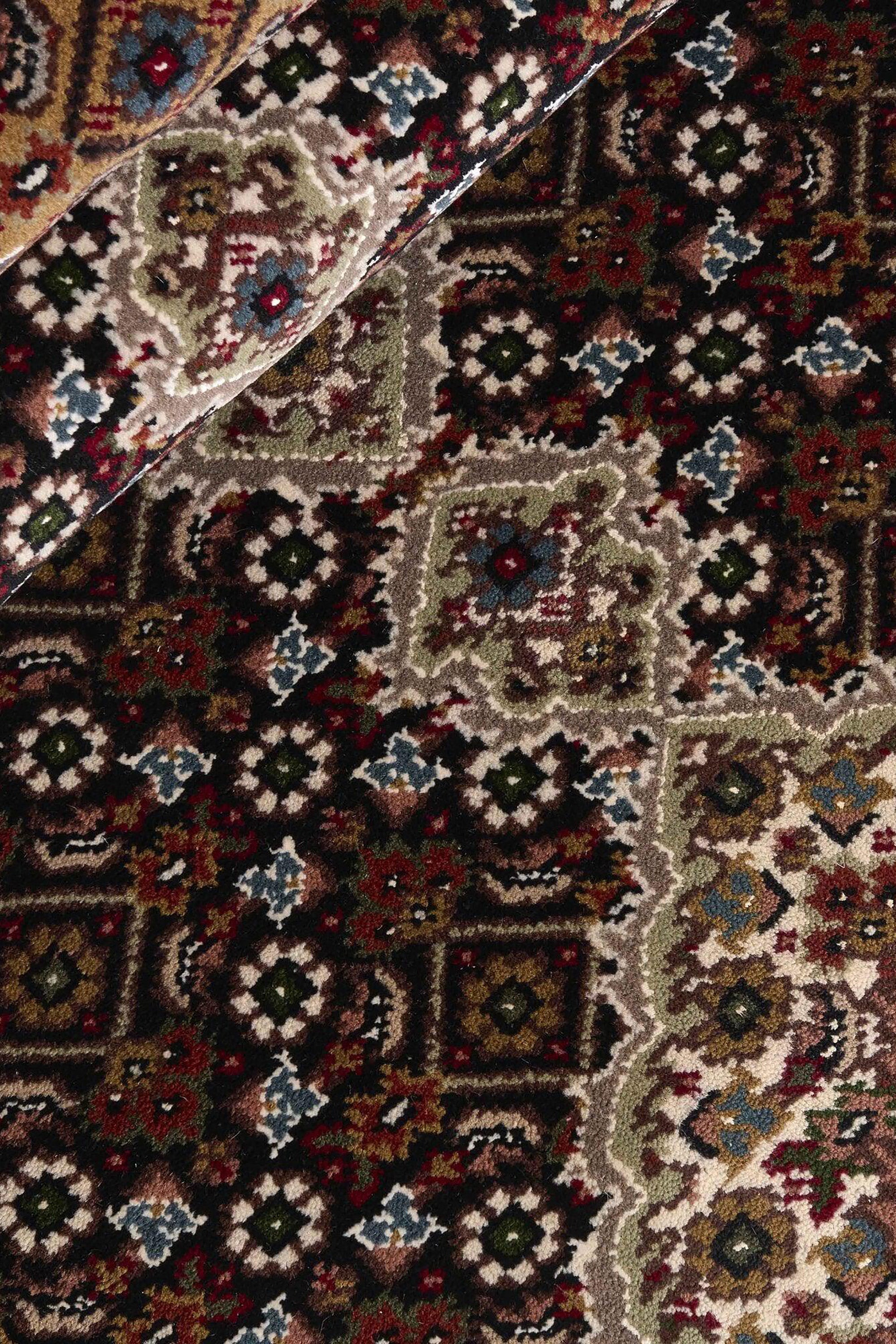 Tabriz Indi 1496928
