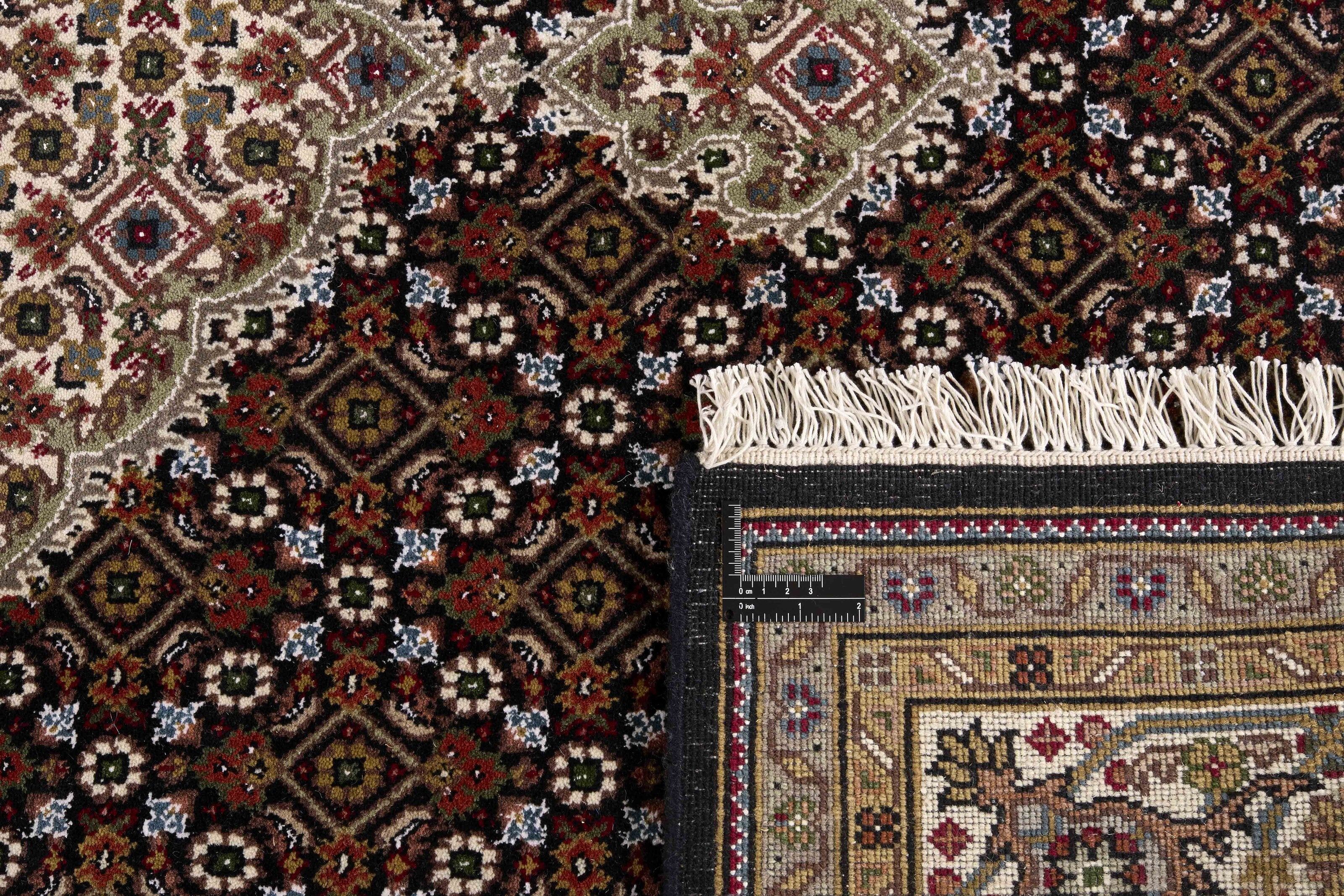 Tabriz Indi 1496952