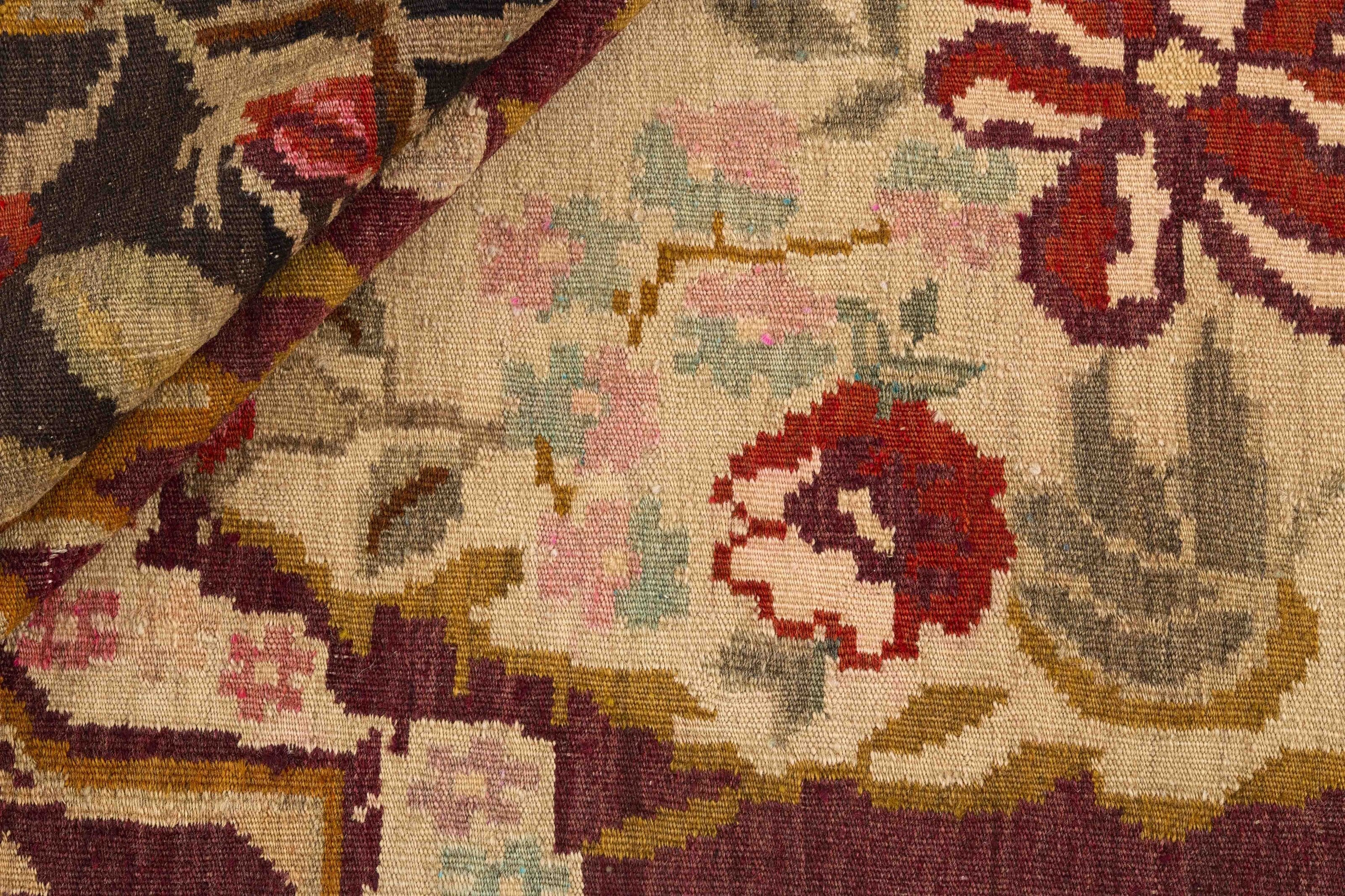 Rose Kilim Old 1497061