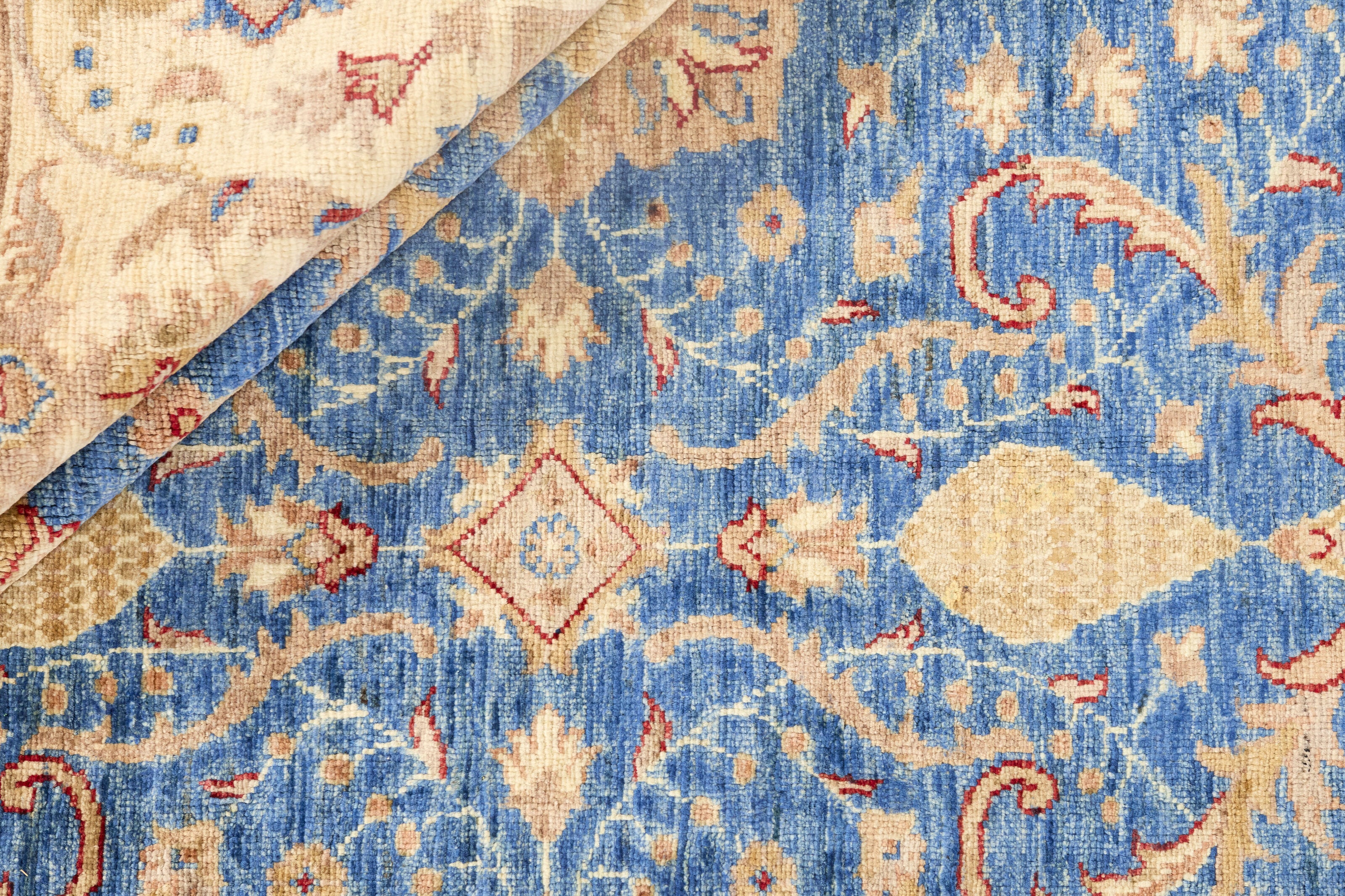 Oriental Ziegler rug with blue floral pattern