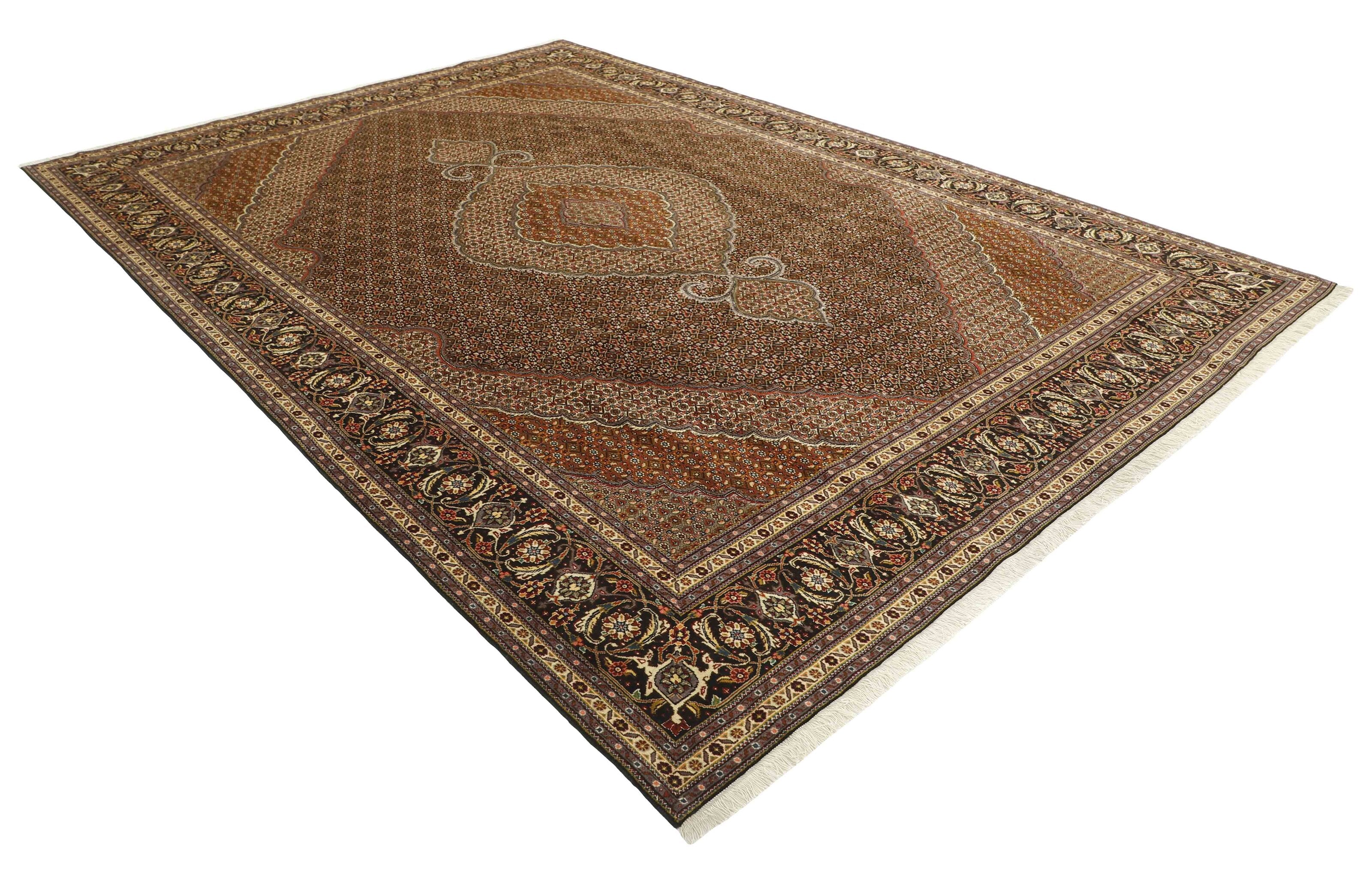 Tabriz 40 Mahi 1499305