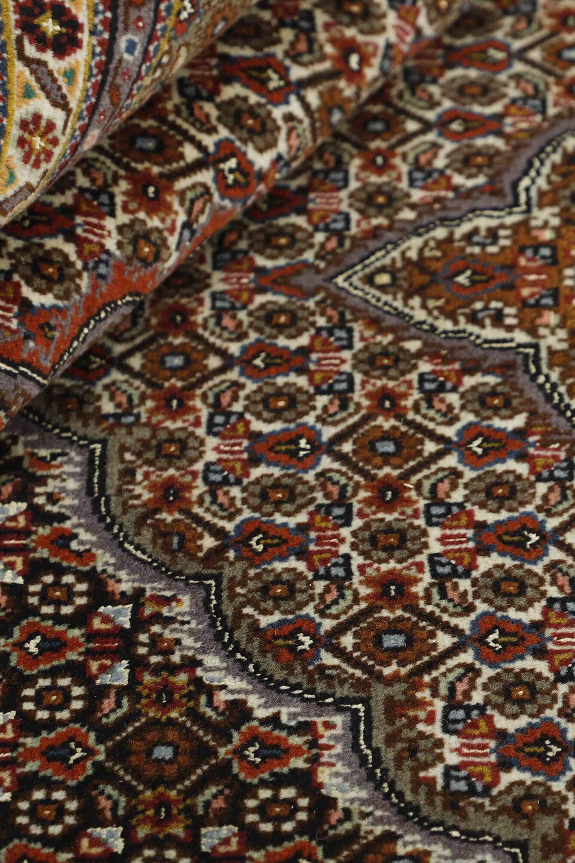 Tabriz 40 Mahi 1499305