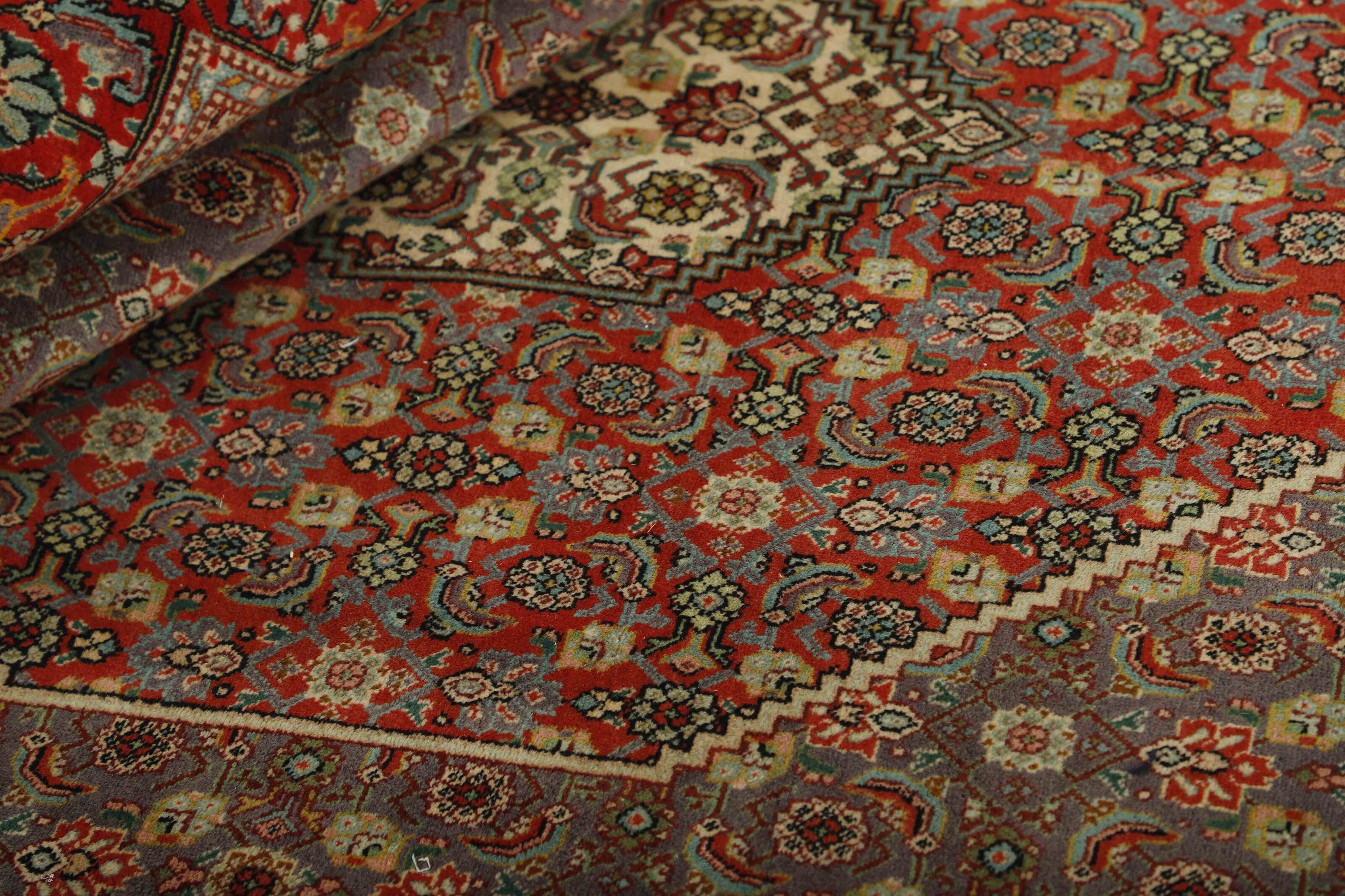 Tabriz 40 Mahi 1499327
