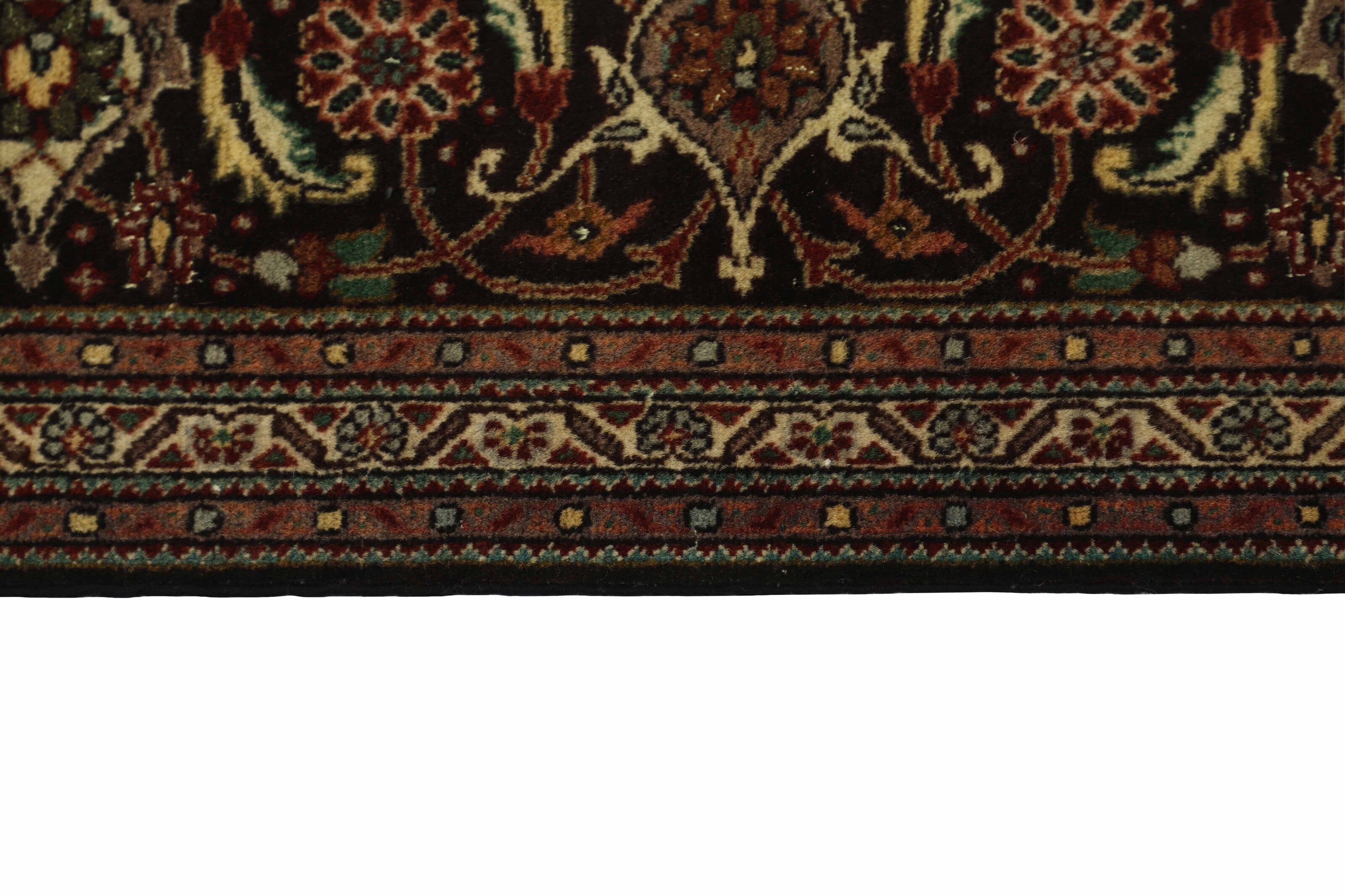 Tabriz 40 Mahi 1499333