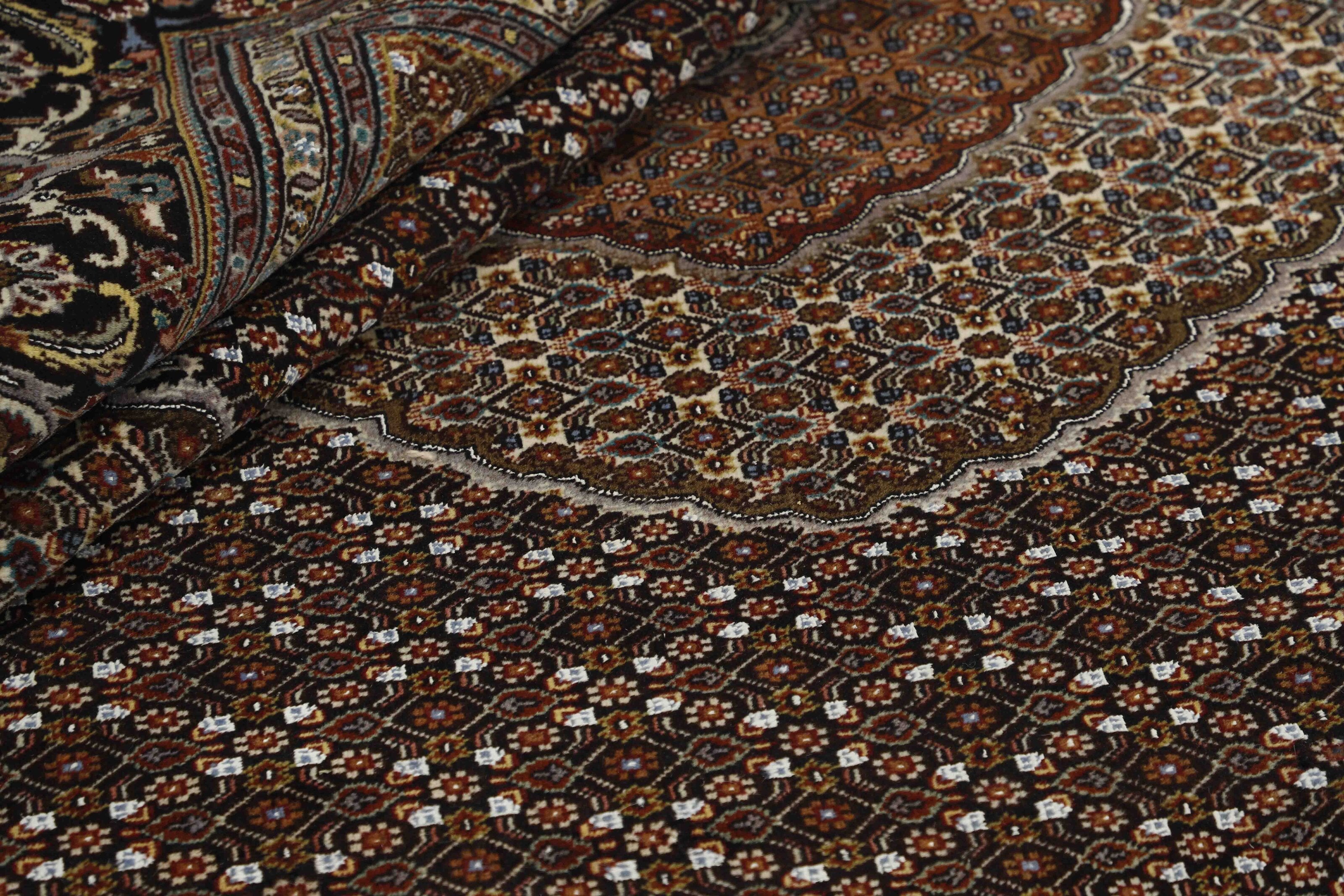 Tabriz 40 Mahi 1499927