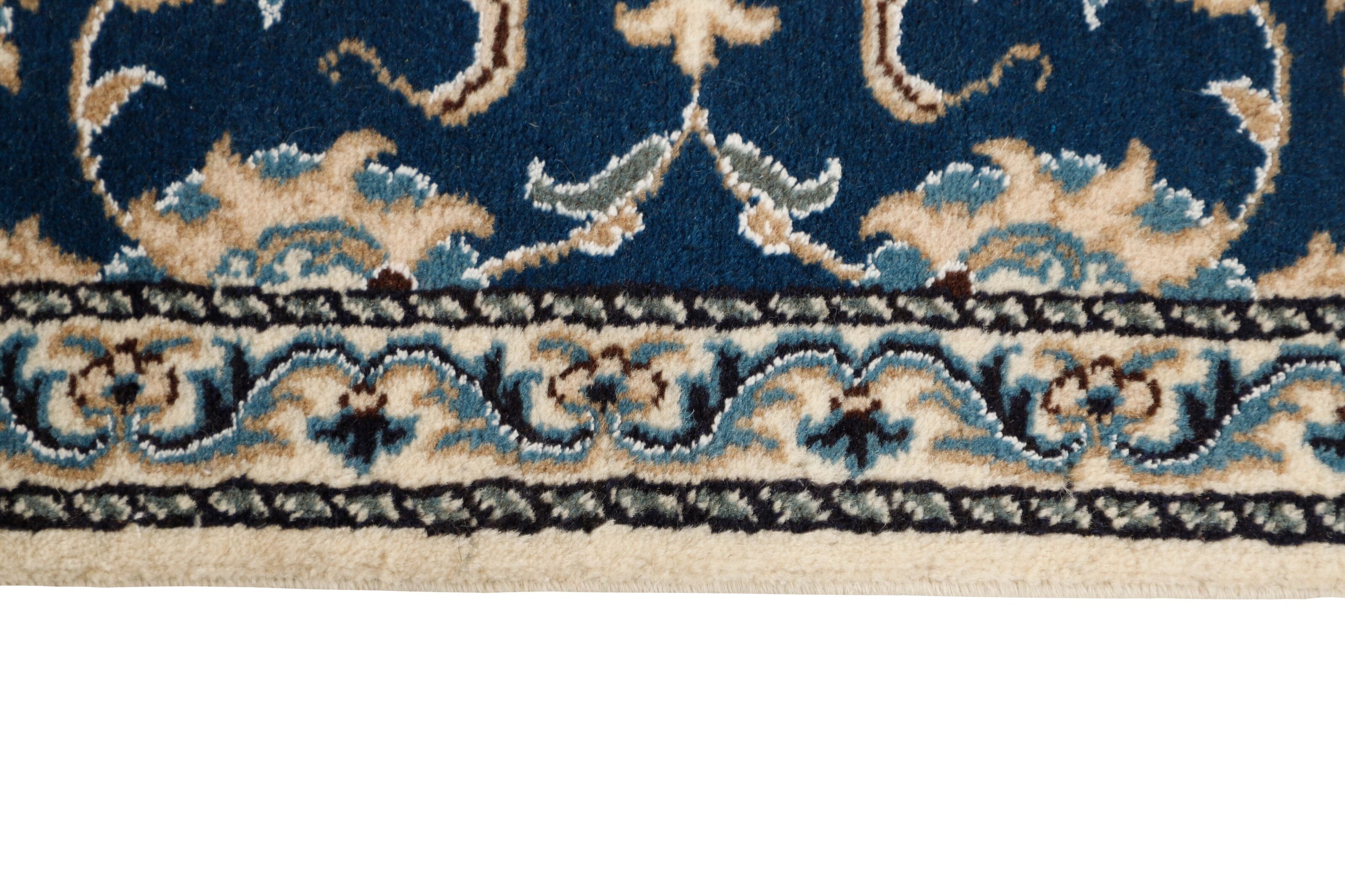 Nain Kashmar Runner 1514603