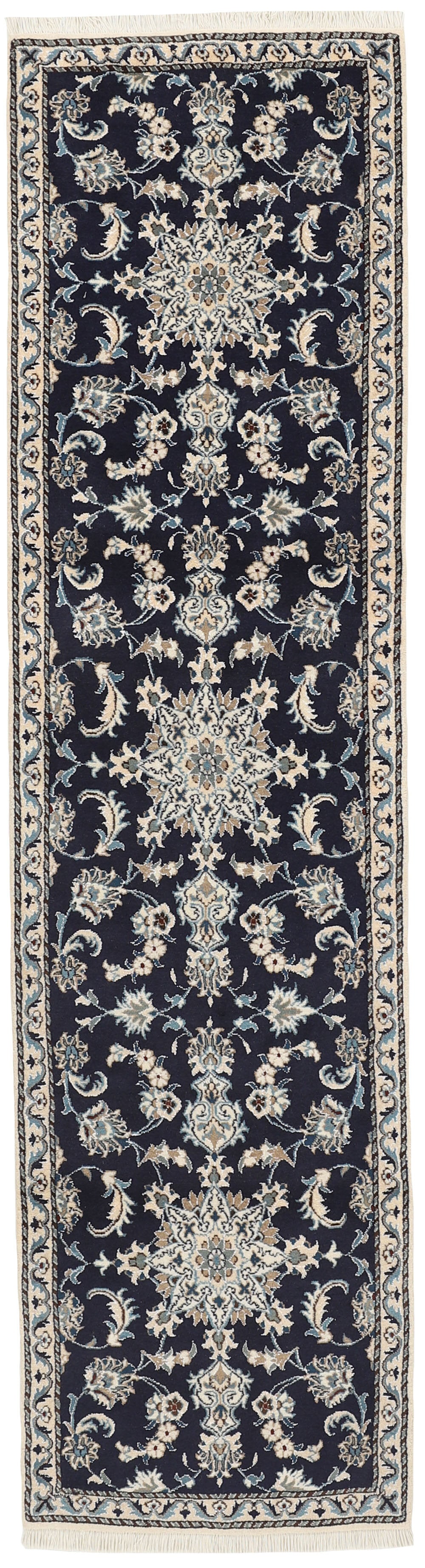 Nain Kashmar Runner 1519888